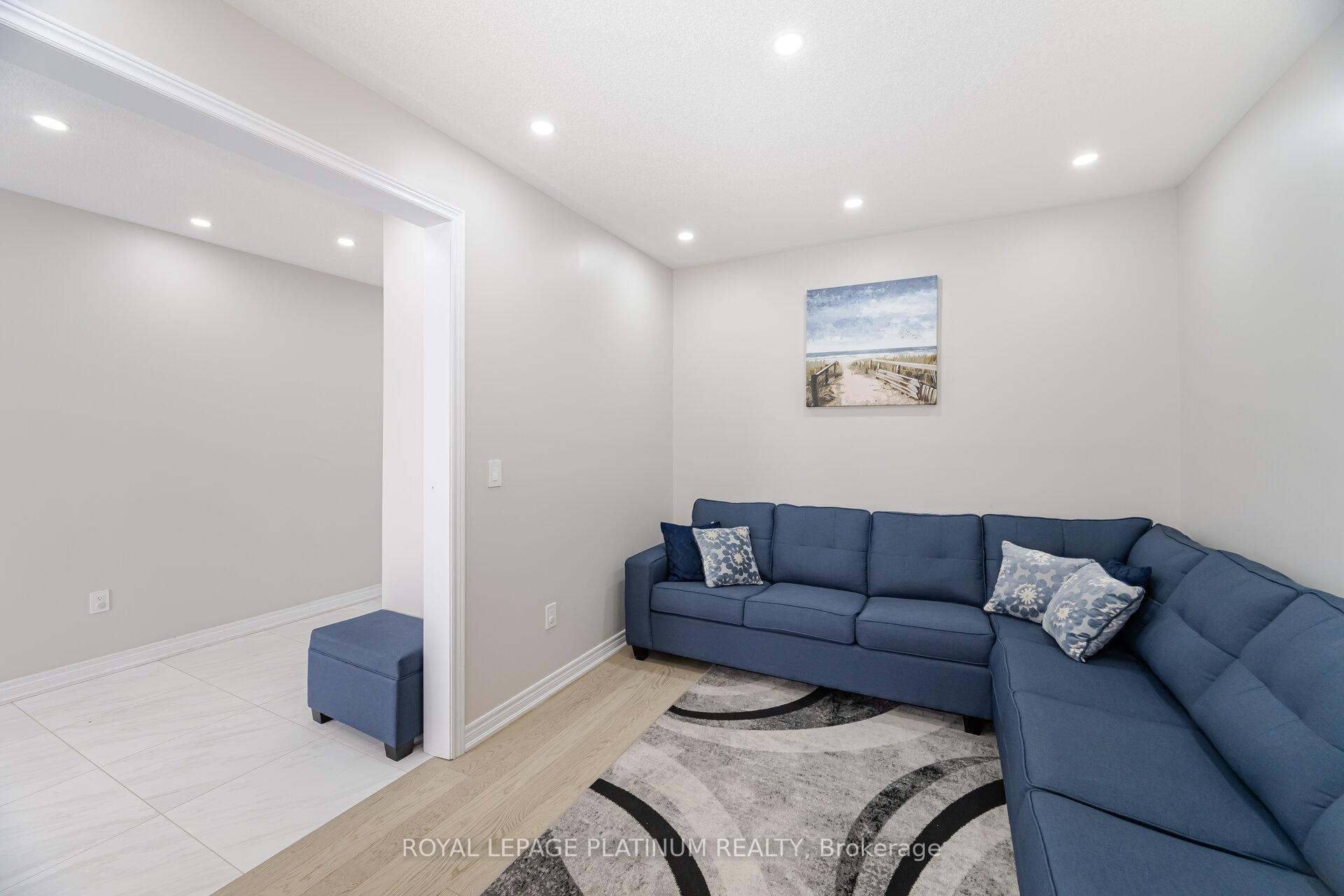 Photo 10 of 21 Smallwood Road, Brampton, Northwest Brampton — HOMEH