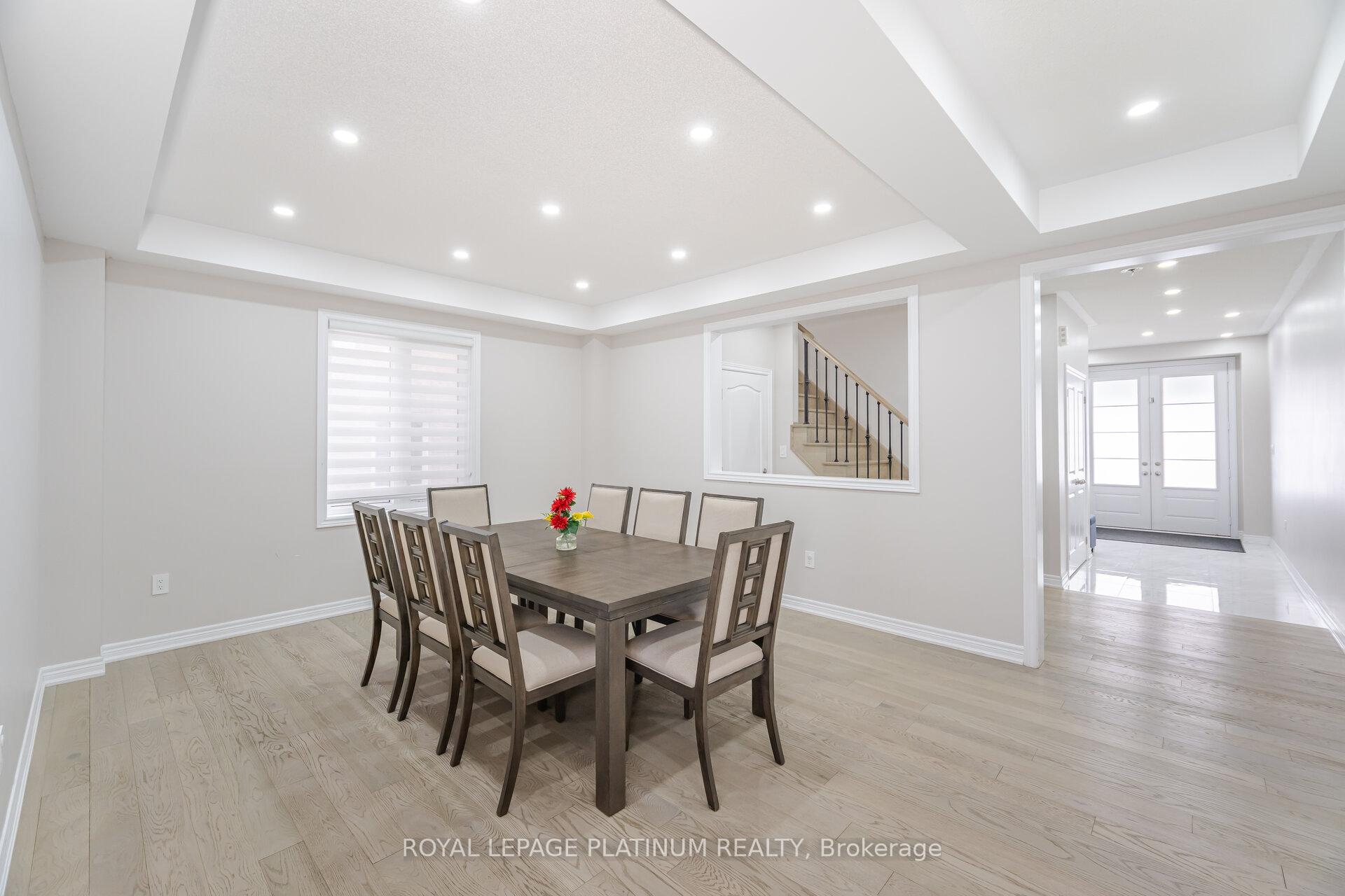 Photo 2 of 21 Smallwood Road, Brampton, Northwest Brampton — HOMEH