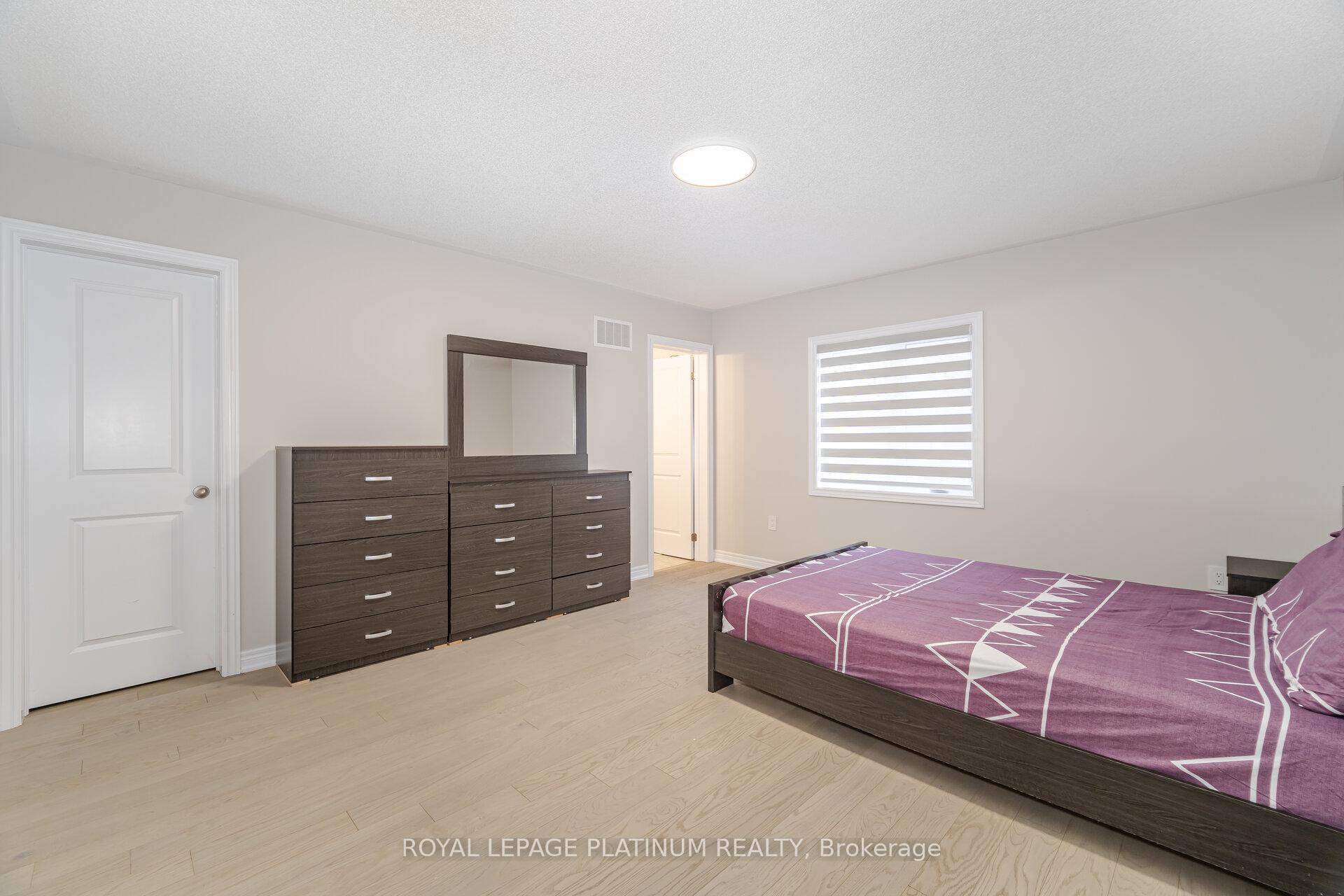 Photo 40 of 21 Smallwood Road, Brampton, Northwest Brampton — HOMEH