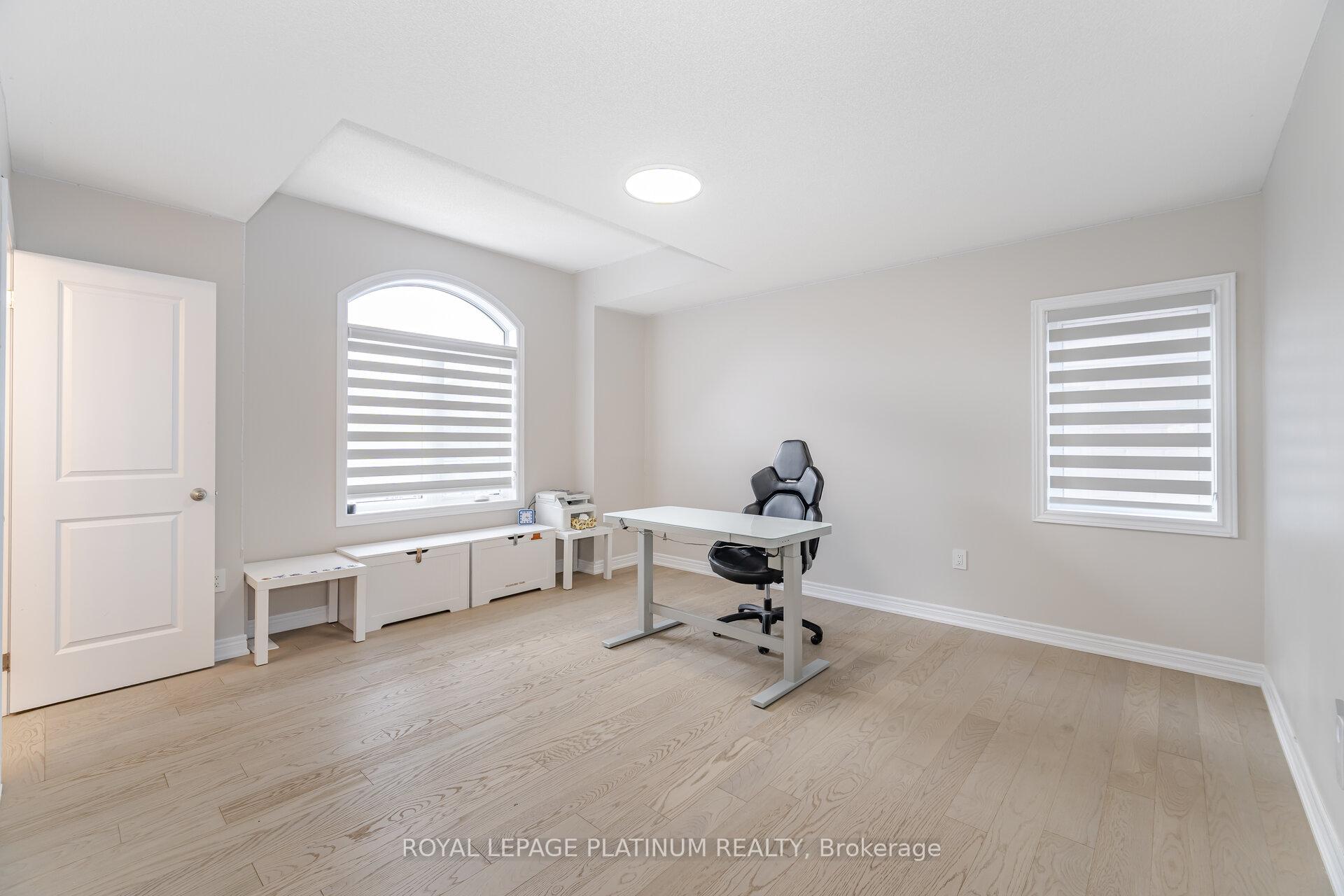 Photo 43 of 21 Smallwood Road, Brampton, Northwest Brampton — HOMEH