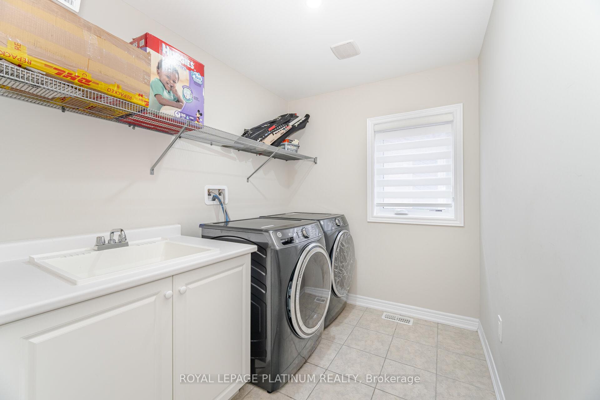 Photo 32 of 21 Smallwood Road, Brampton, Northwest Brampton — HOMEH