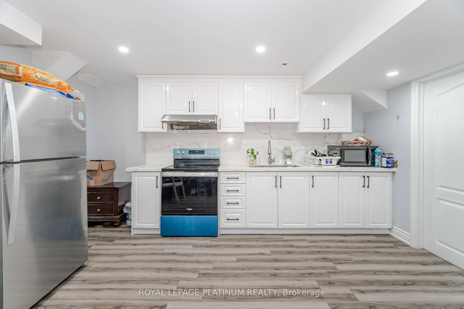 Photo 44 of 21 Smallwood Road, Brampton, Northwest Brampton — HOMEH