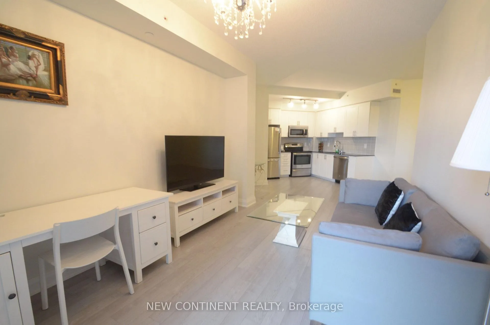 Photo 3 of Unit 838, 7171 Yonge Street, Markham, Grandview — HOMEH