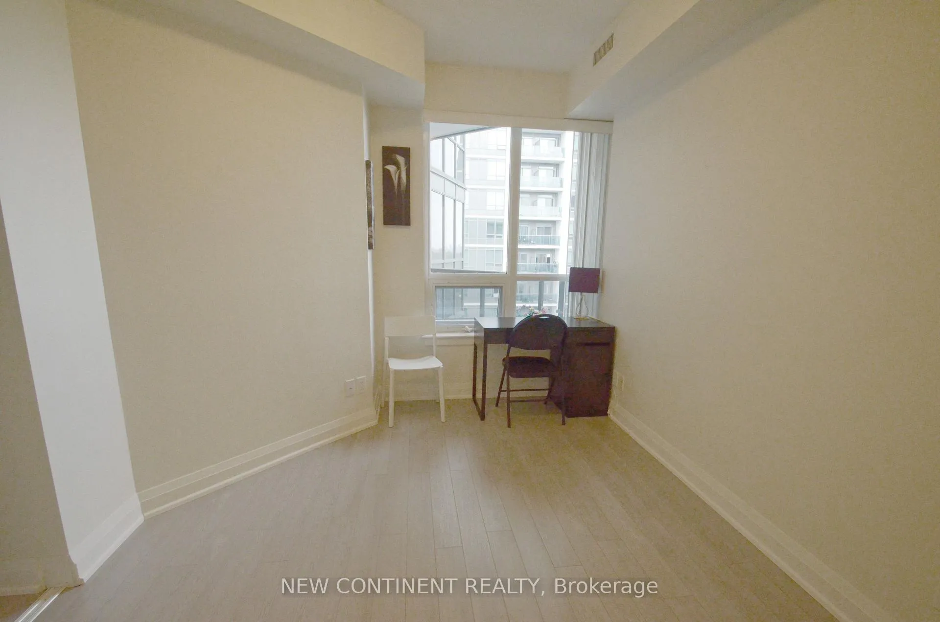 Photo 11 of Unit 838, 7171 Yonge Street, Markham, Grandview — HOMEH