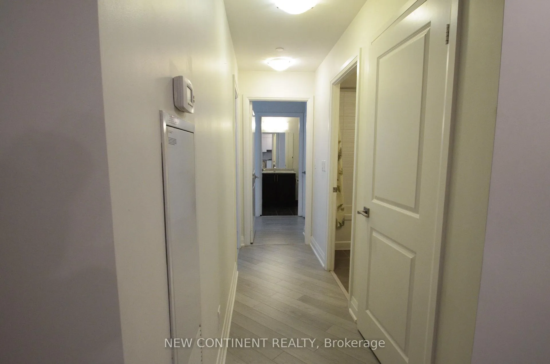 Photo 13 of Unit 838, 7171 Yonge Street, Markham, Grandview — HOMEH