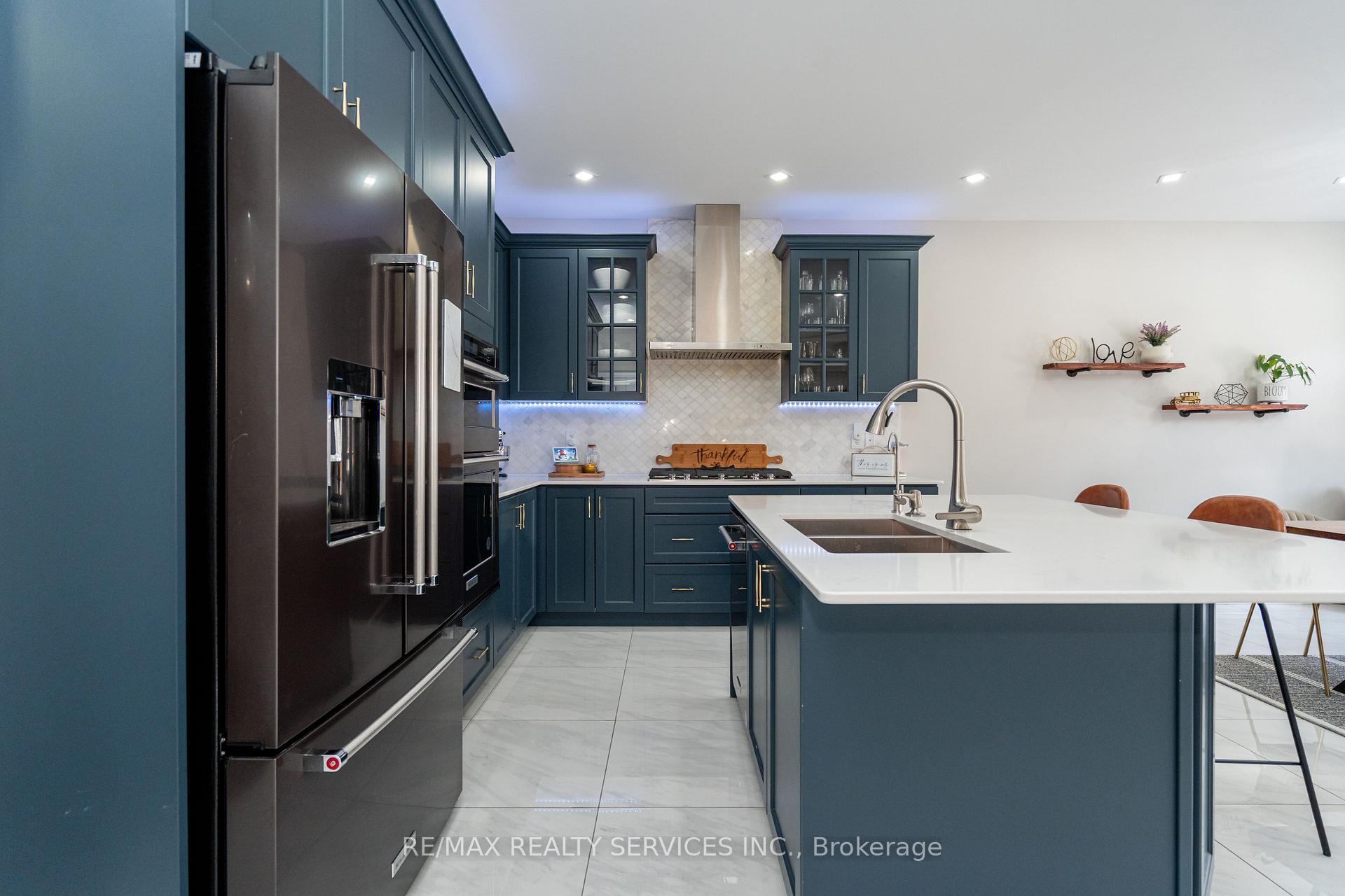 Photo 45 of 109 Benhurst Crescent, Brampton, Northwest Brampton — HOMEH