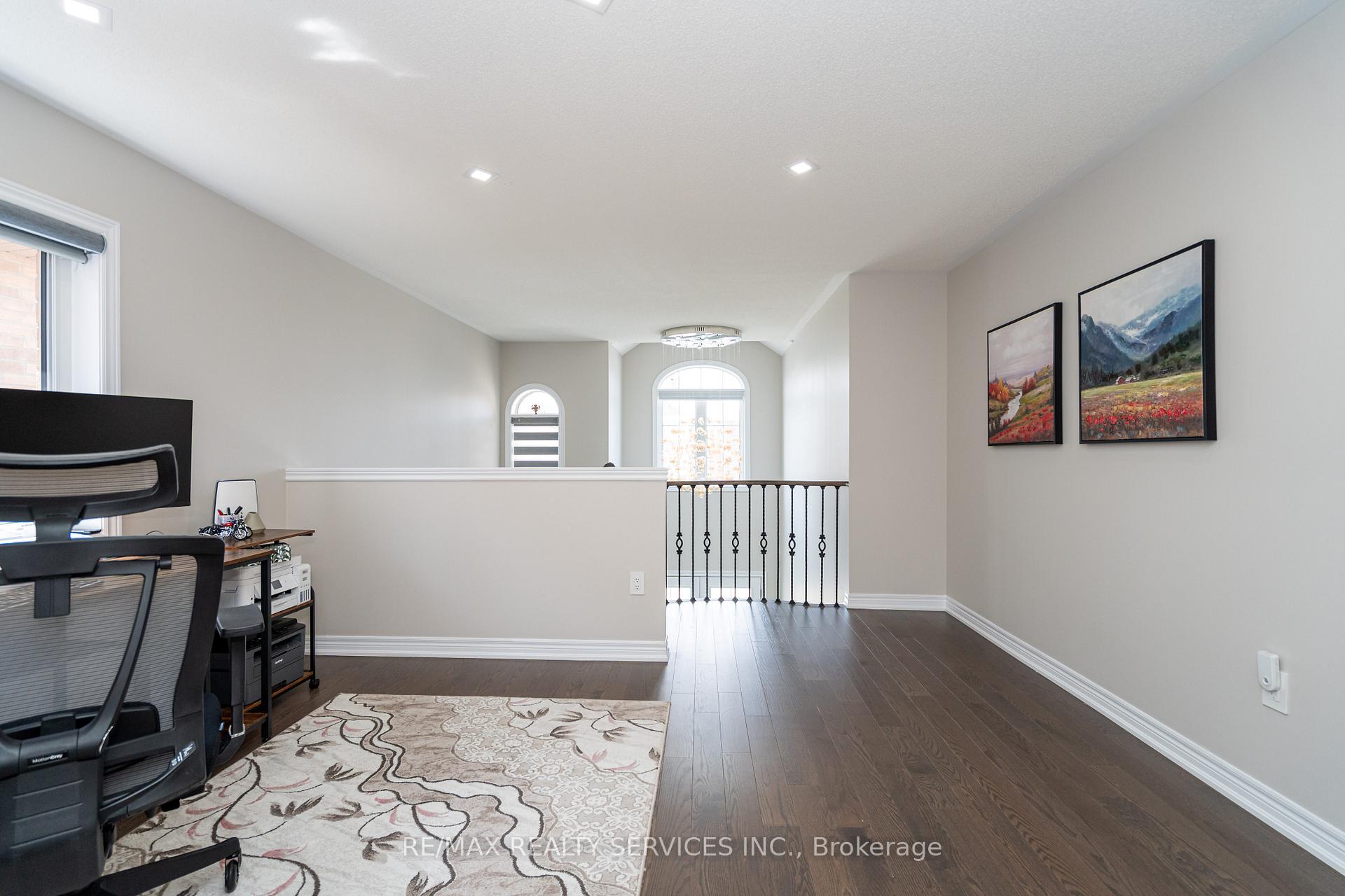 Photo 38 of 109 Benhurst Crescent, Brampton, Northwest Brampton — HOMEH