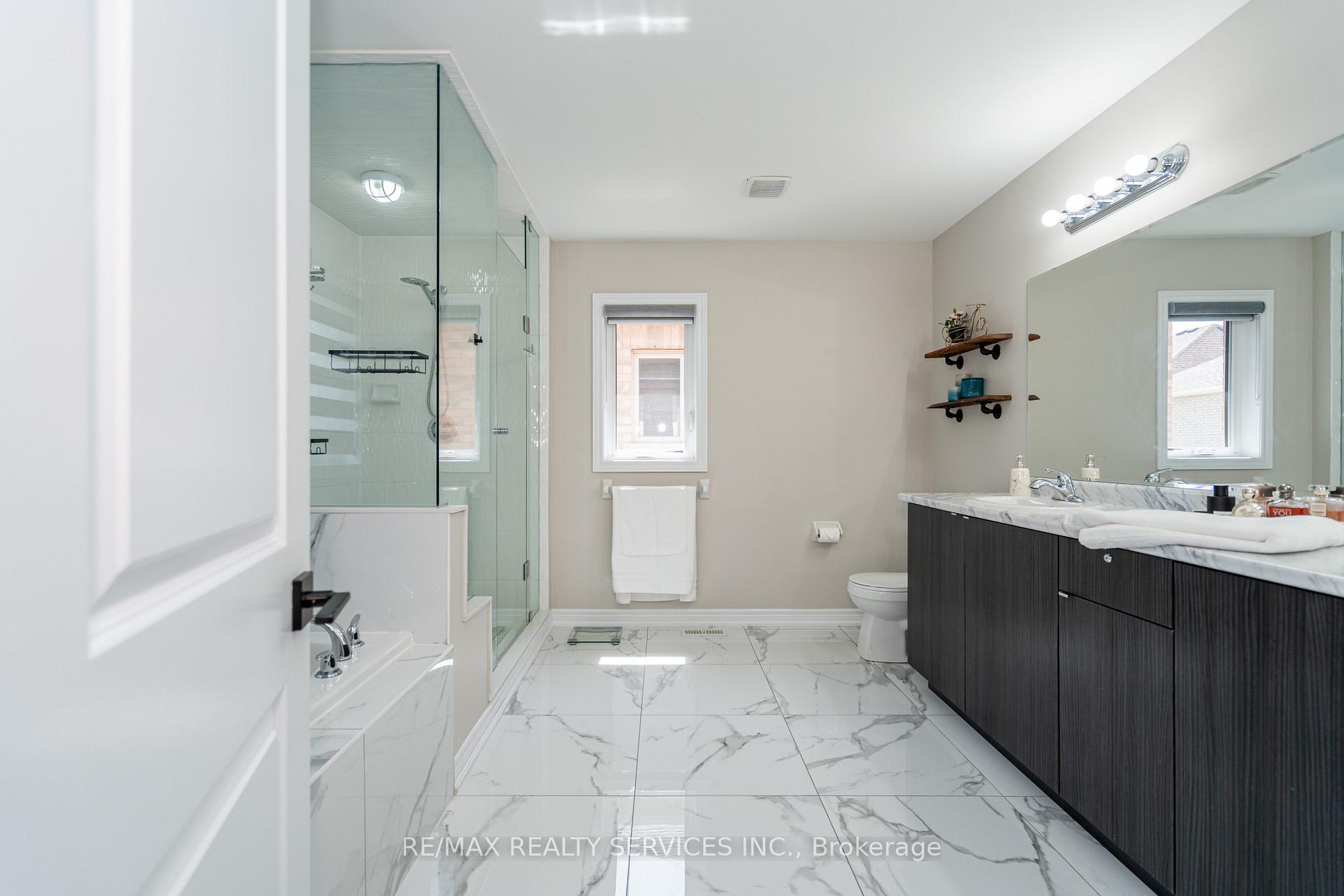 Photo 20 of 109 Benhurst Crescent, Brampton, Northwest Brampton — HOMEH