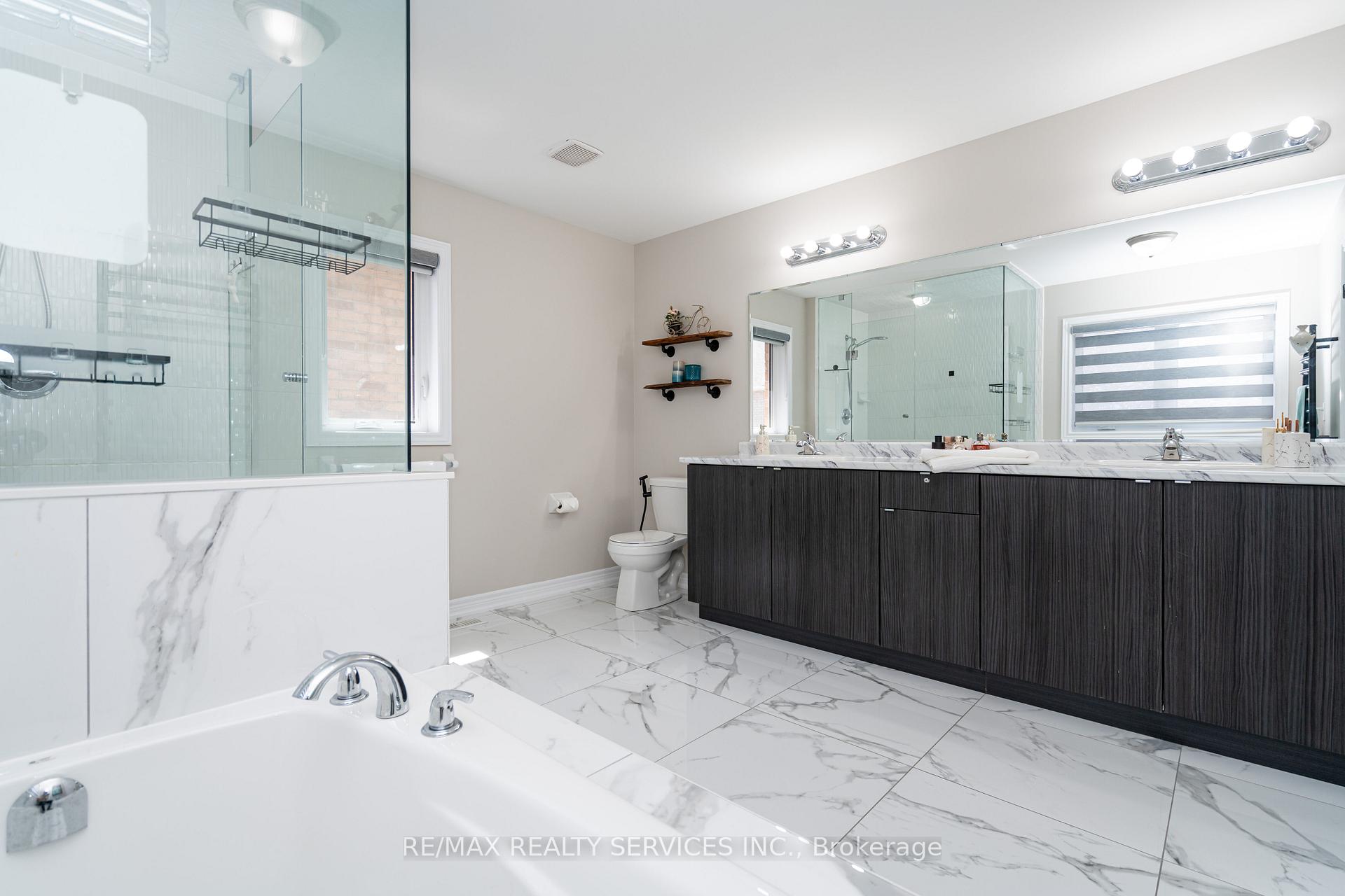 Photo 19 of 109 Benhurst Crescent, Brampton, Northwest Brampton — HOMEH
