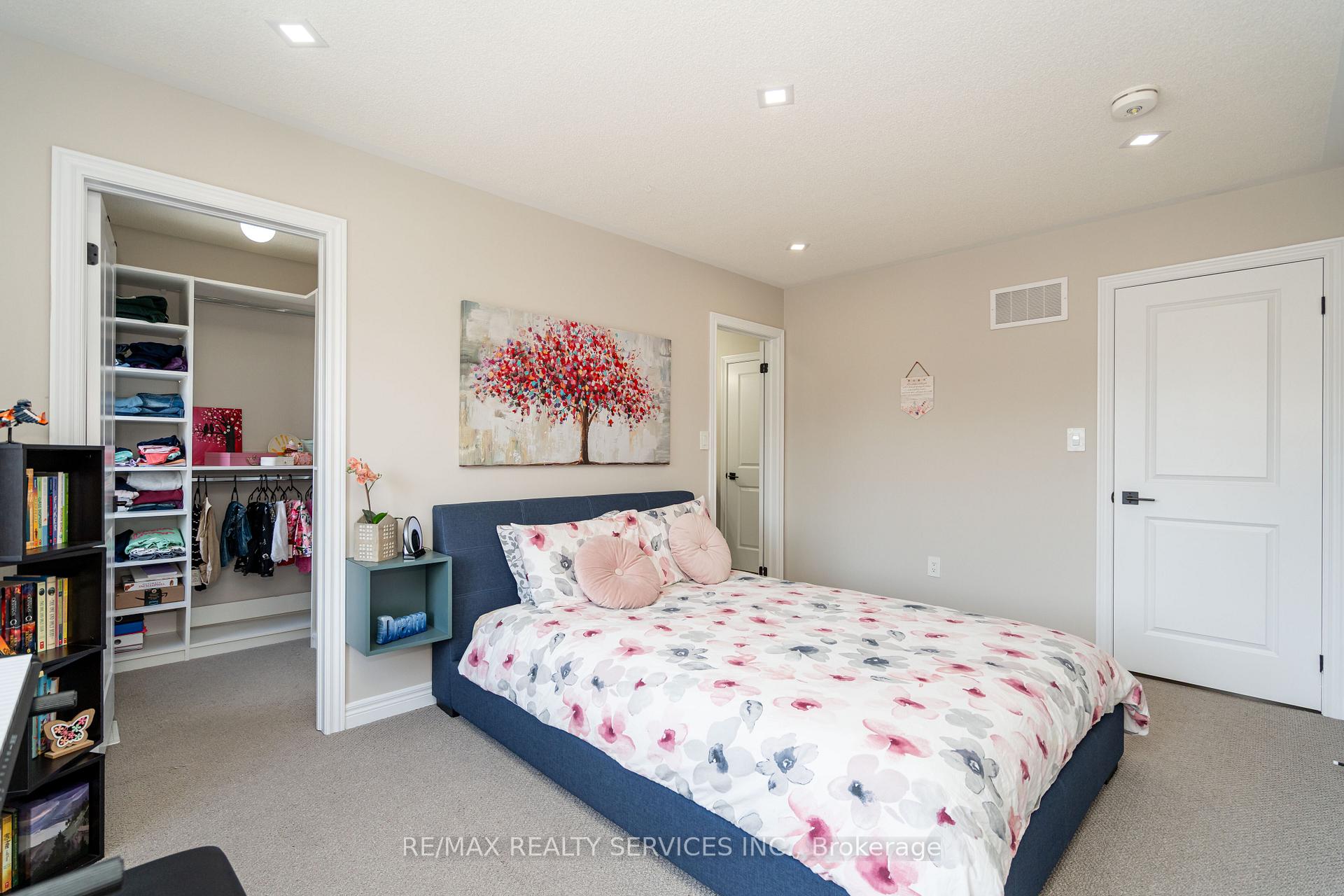 Photo 24 of 109 Benhurst Crescent, Brampton, Northwest Brampton — HOMEH