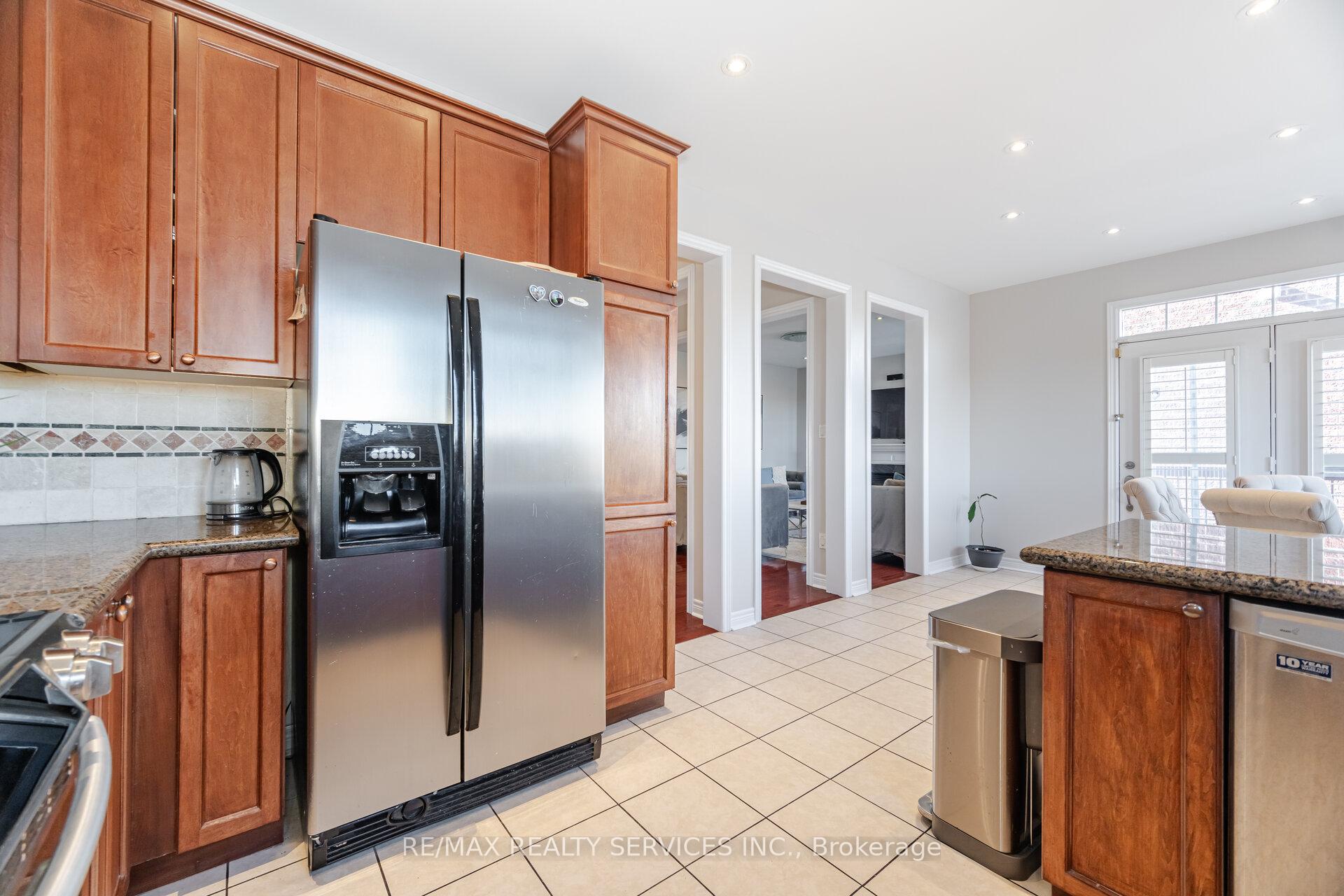 Photo 3 of 9 Watchman Road, Brampton, Bram East — HOMEH
