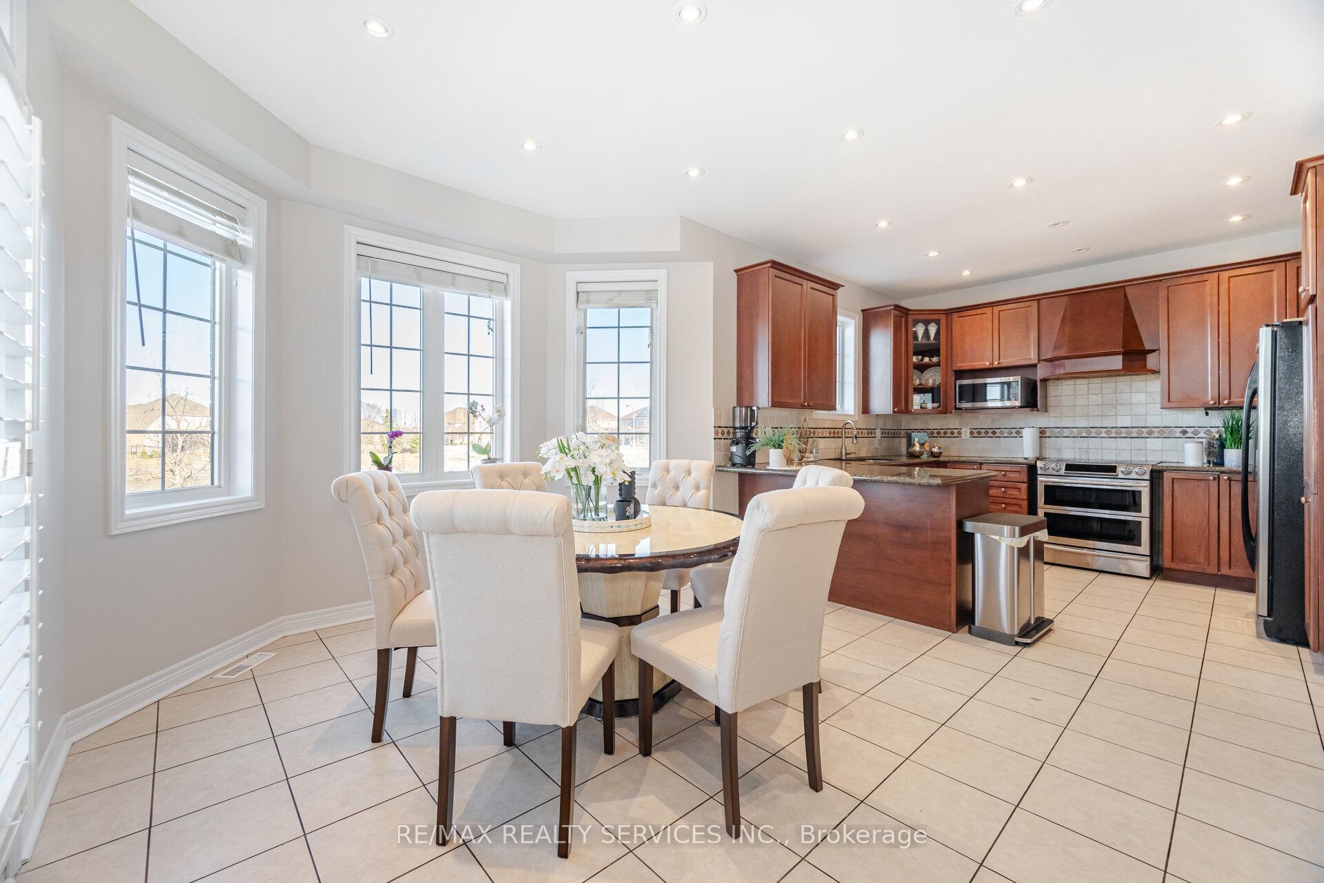 Photo 6 of 9 Watchman Road, Brampton, Bram East — HOMEH
