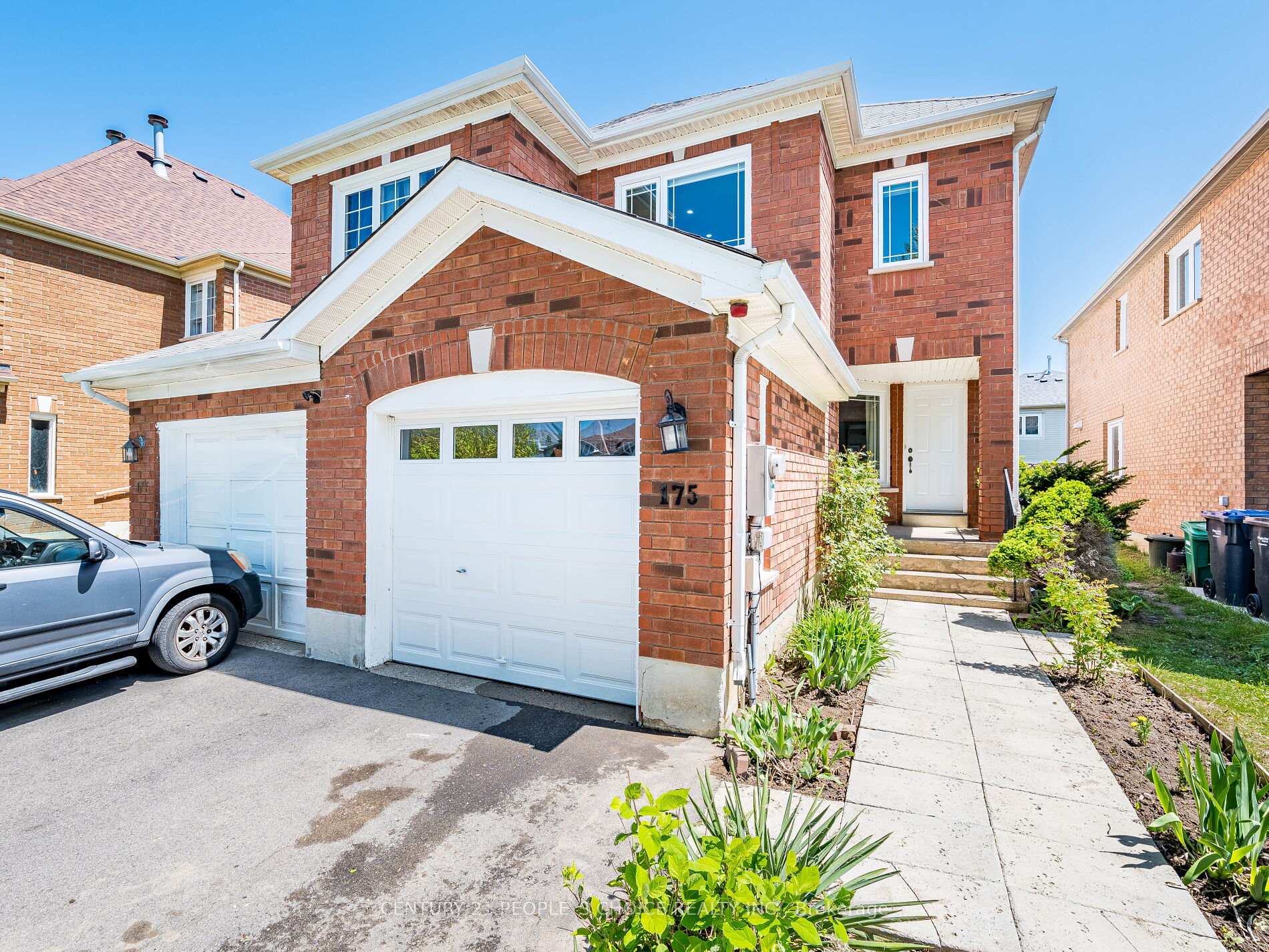 Photo 1 of 175 Fernforest Drive, Brampton, Sandringham-Wellington — HOMEH