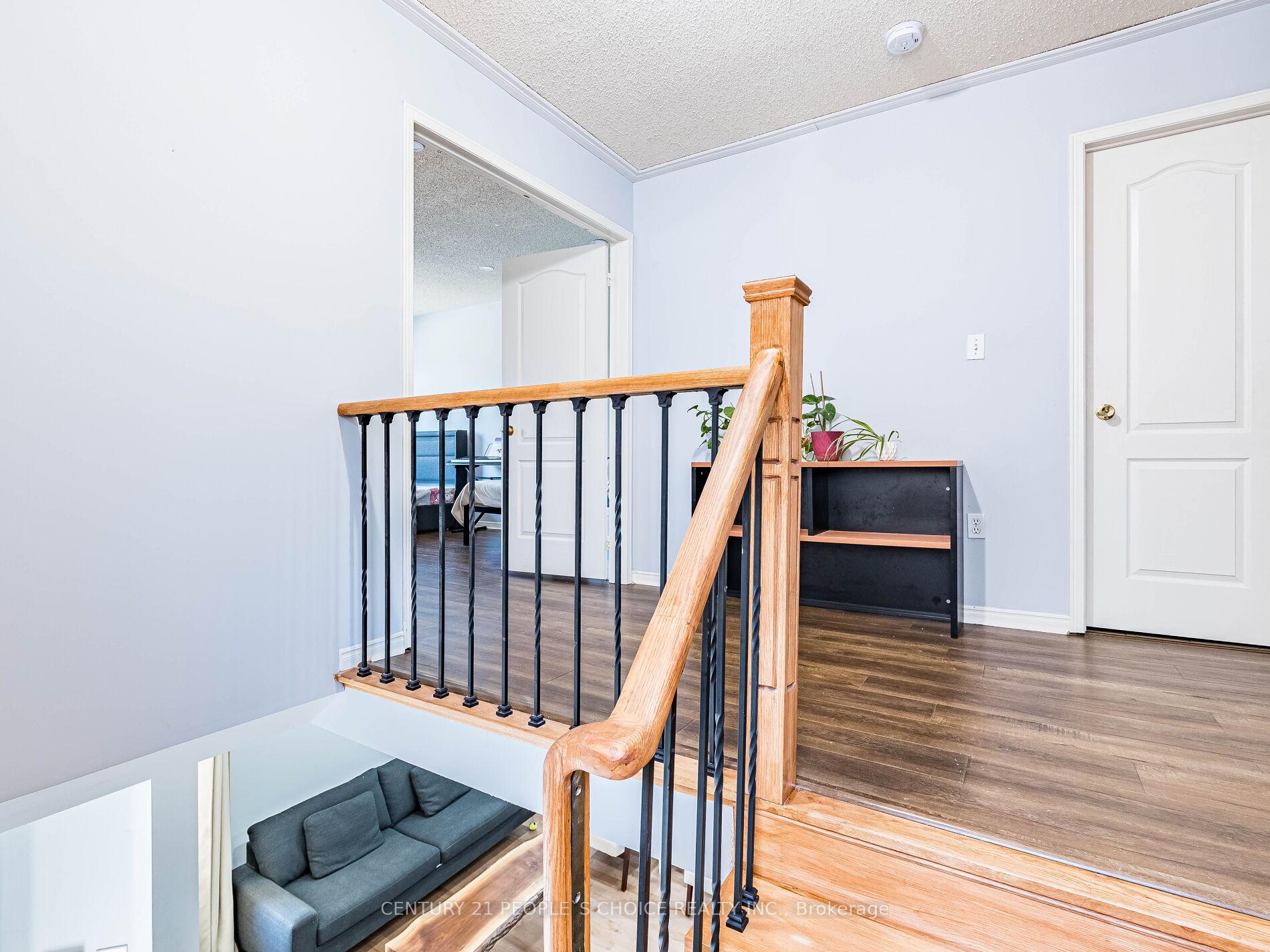 Photo 19 of 175 Fernforest Drive, Brampton, Sandringham-Wellington — HOMEH