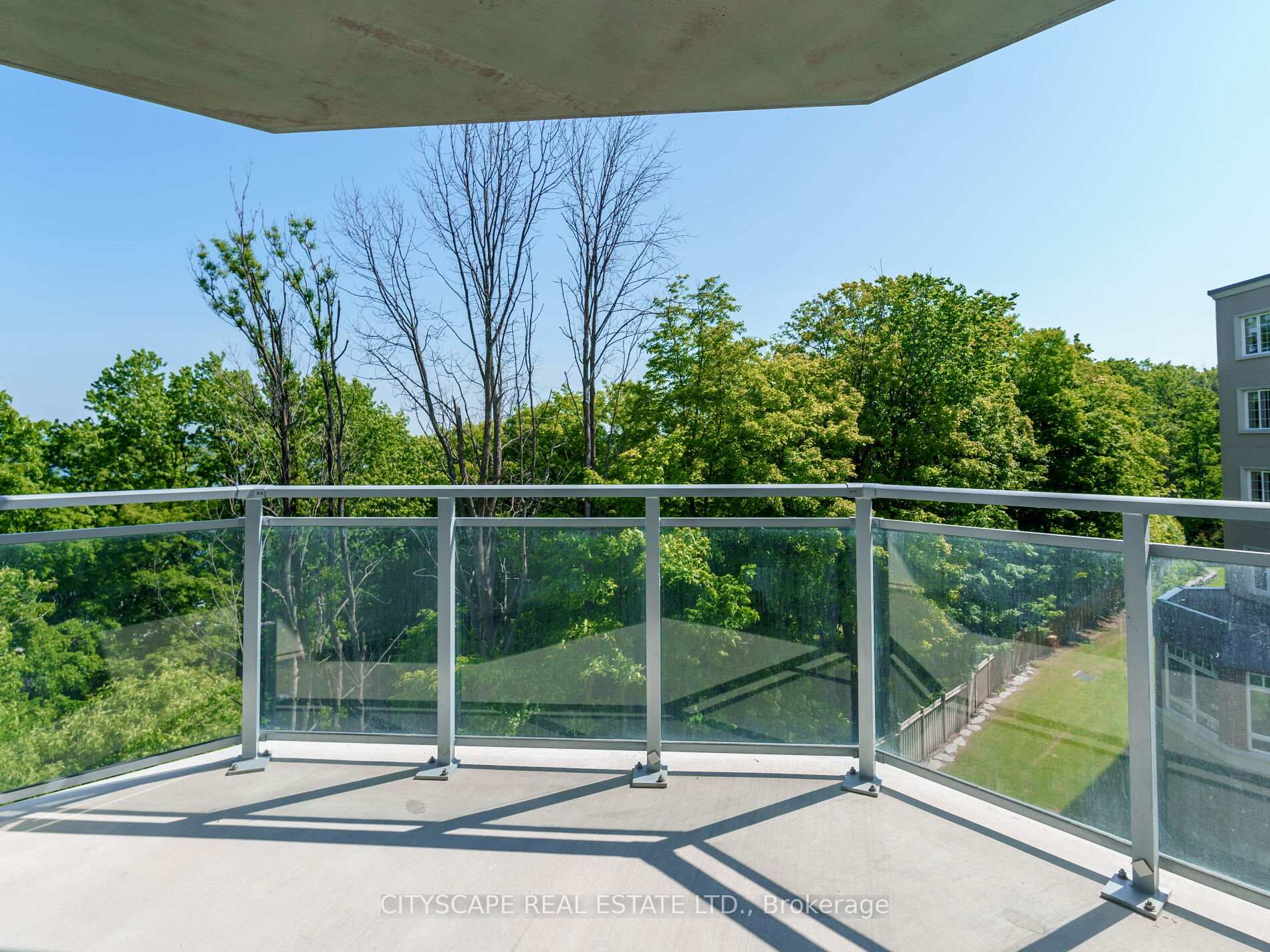 Photo 20 of Unit 607, 58 Lakeside Terrace N, Barrie, Little Lake — HOMEH