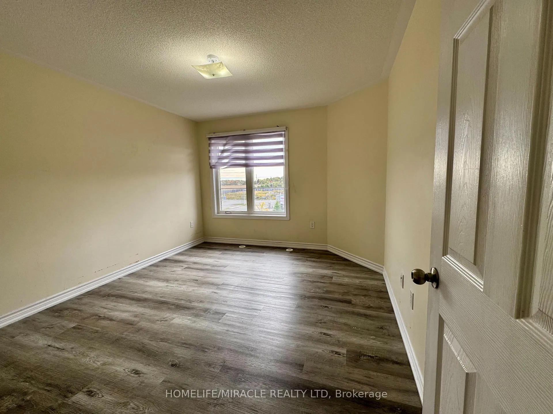Photo 22 of Unit 5, 200 Veterans Drive, Brampton, Northwest Brampton — HOMEH