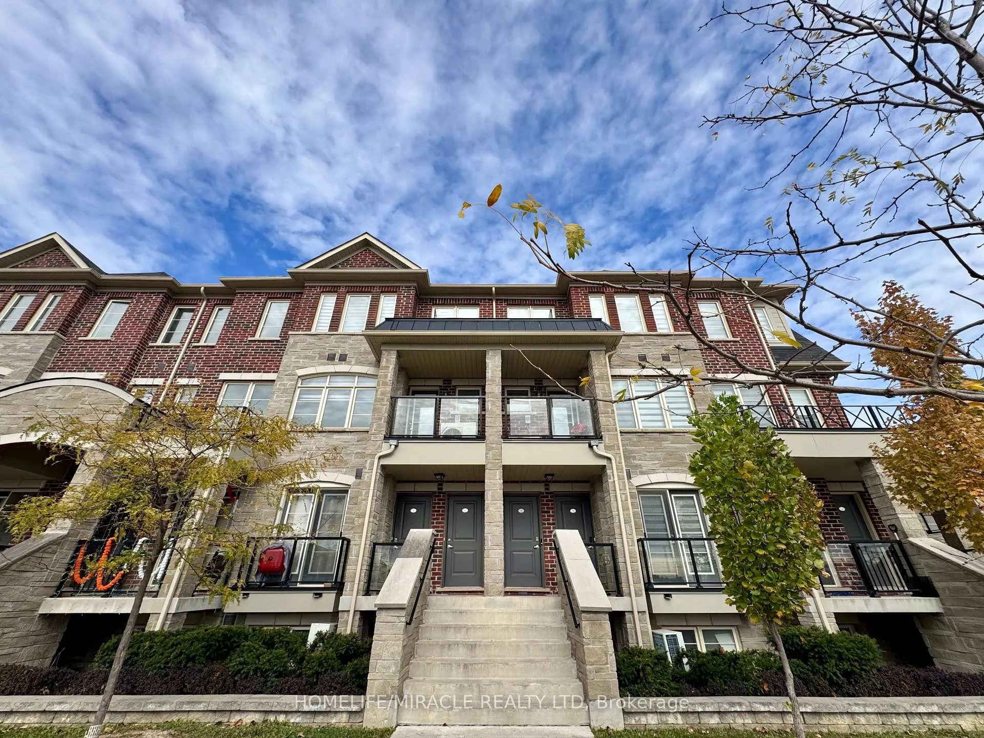 Photo 28 of Unit 5, 200 Veterans Drive, Brampton, Northwest Brampton — HOMEH