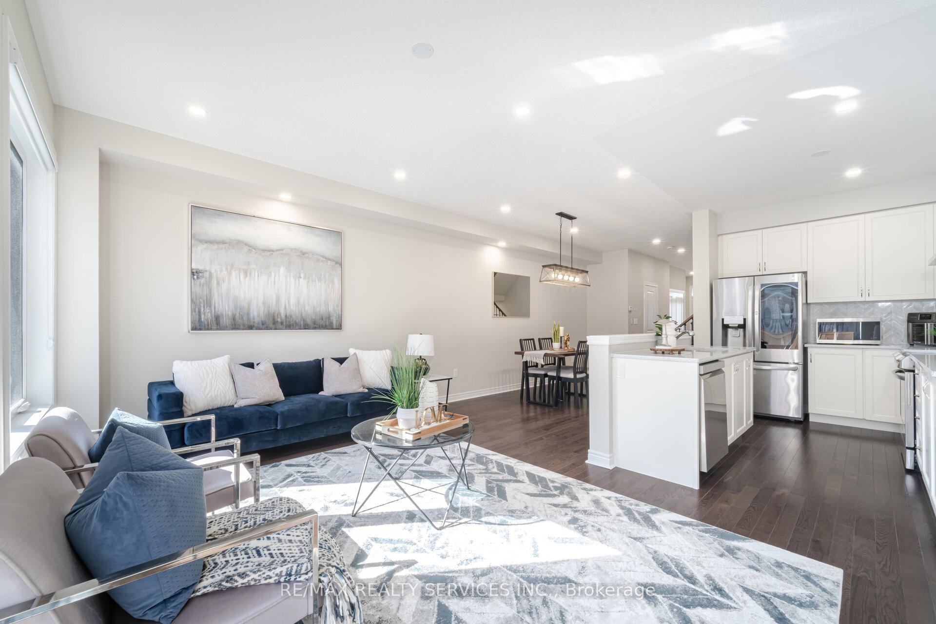Photo 14 of 5 Pearman Crescent, Brampton, Northwest Brampton — HOMEH