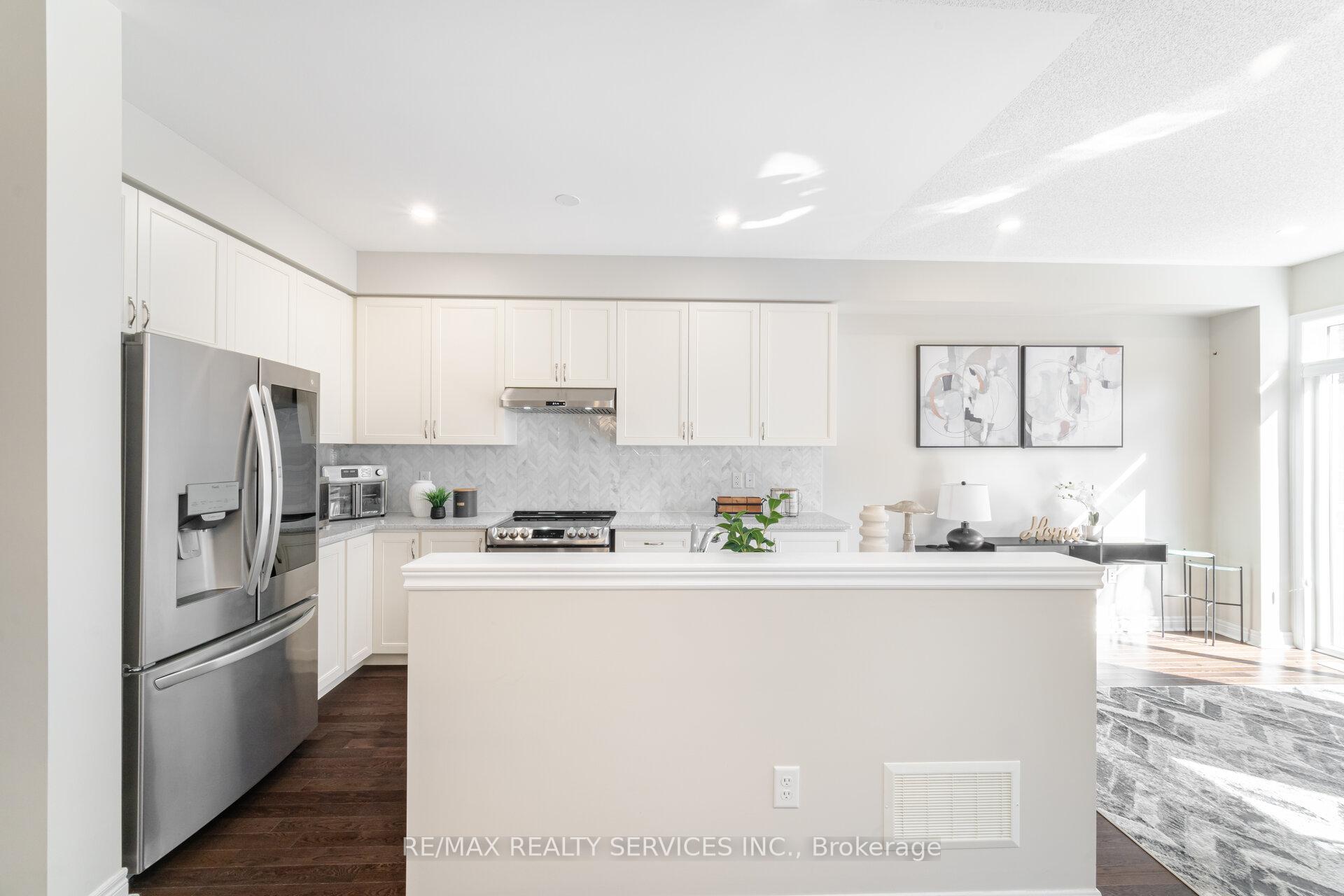 Photo 18 of 5 Pearman Crescent, Brampton, Northwest Brampton — HOMEH