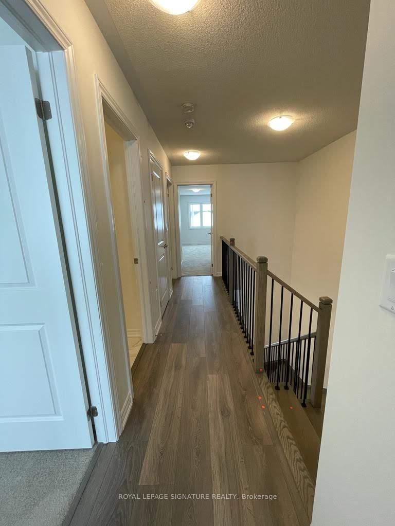 Photo 9 of 41 Greer Street, Barrie, Rural Barrie Southeast — HOMEH