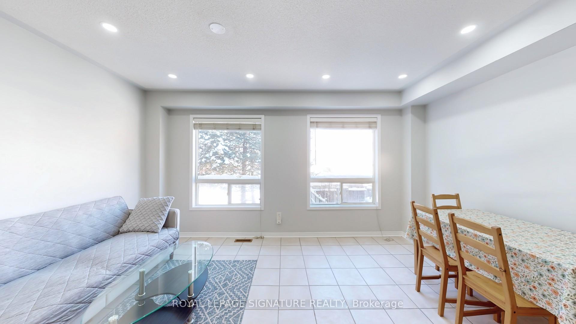 Photo 6 of 16 Pennefather Lane, Ajax, Central — HOMEH