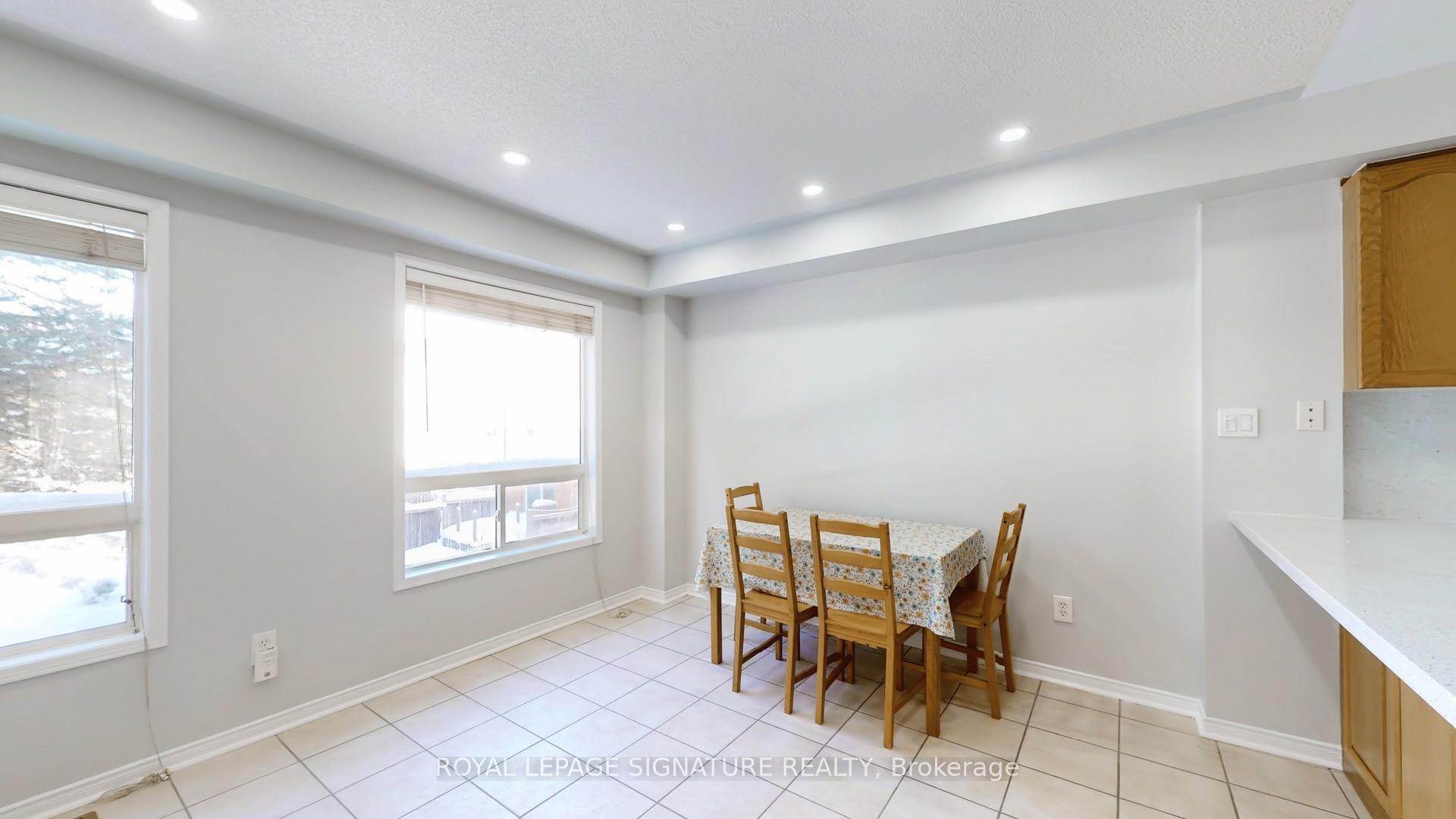 Photo 7 of 16 Pennefather Lane, Ajax, Central — HOMEH