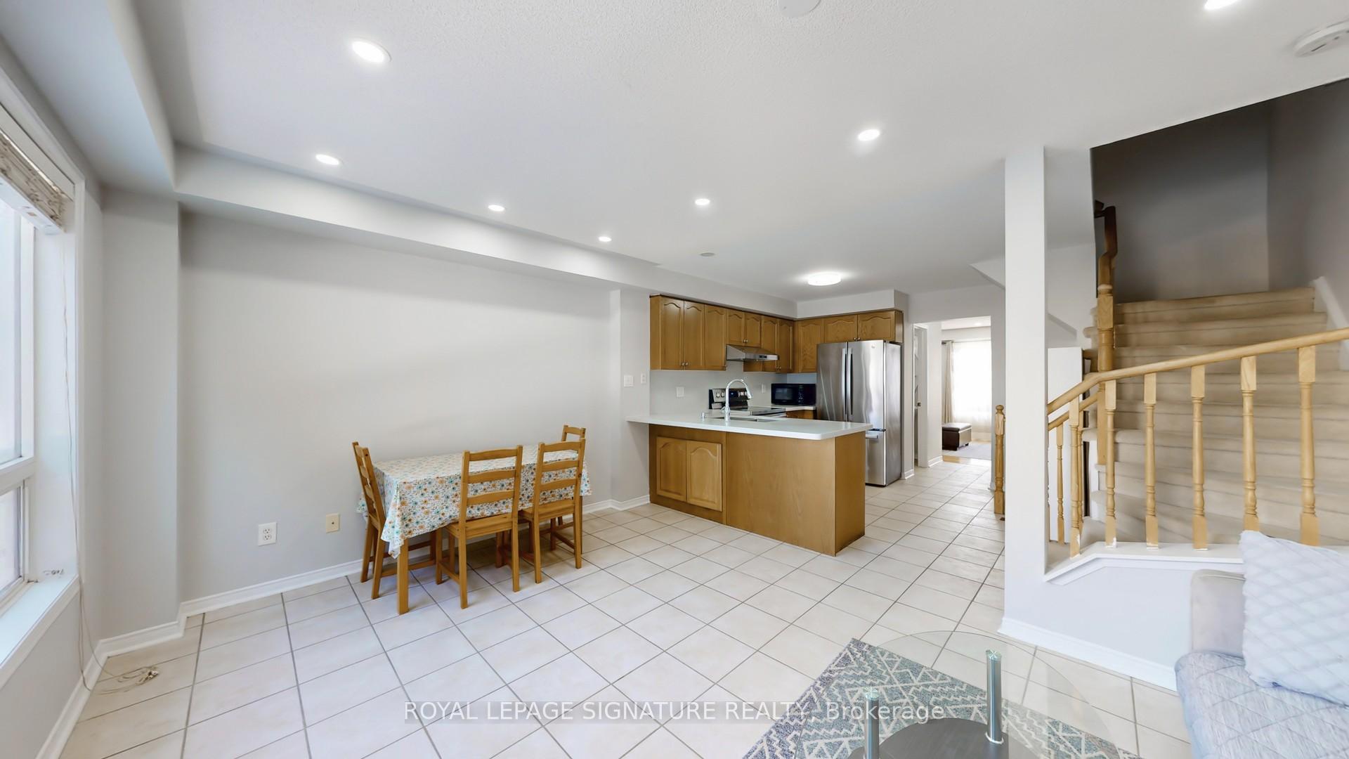 Photo 9 of 16 Pennefather Lane, Ajax, Central — HOMEH