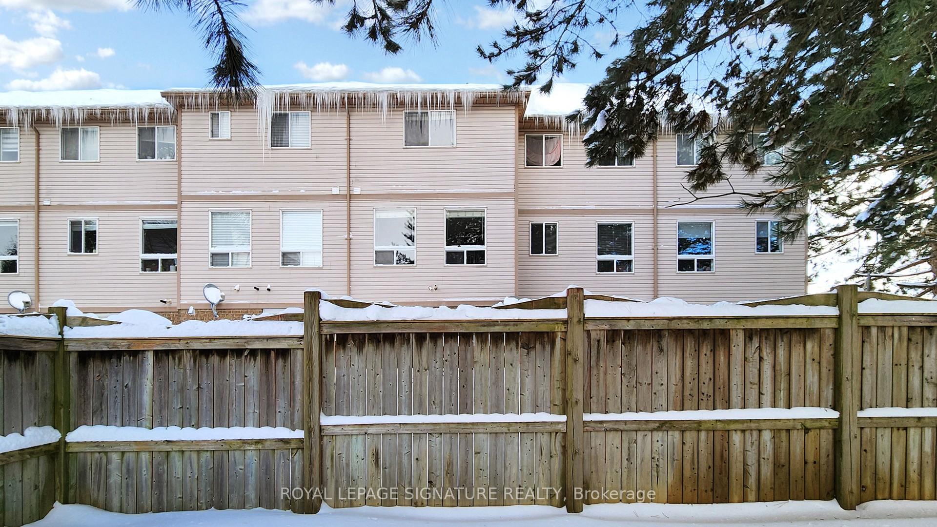 Photo 97 of 16 Pennefather Lane, Ajax, Central — HOMEH