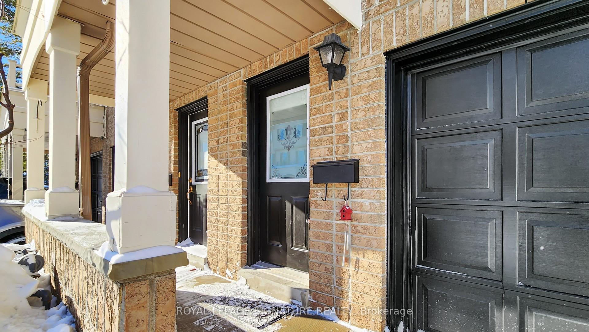 Photo 22 of 16 Pennefather Lane, Ajax, Central — HOMEH