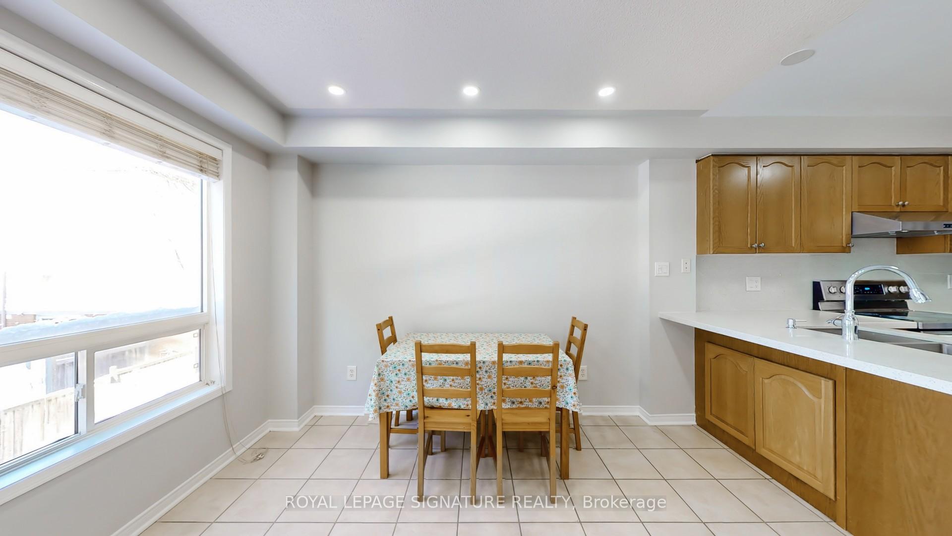 Photo 27 of 16 Pennefather Lane, Ajax, Central — HOMEH