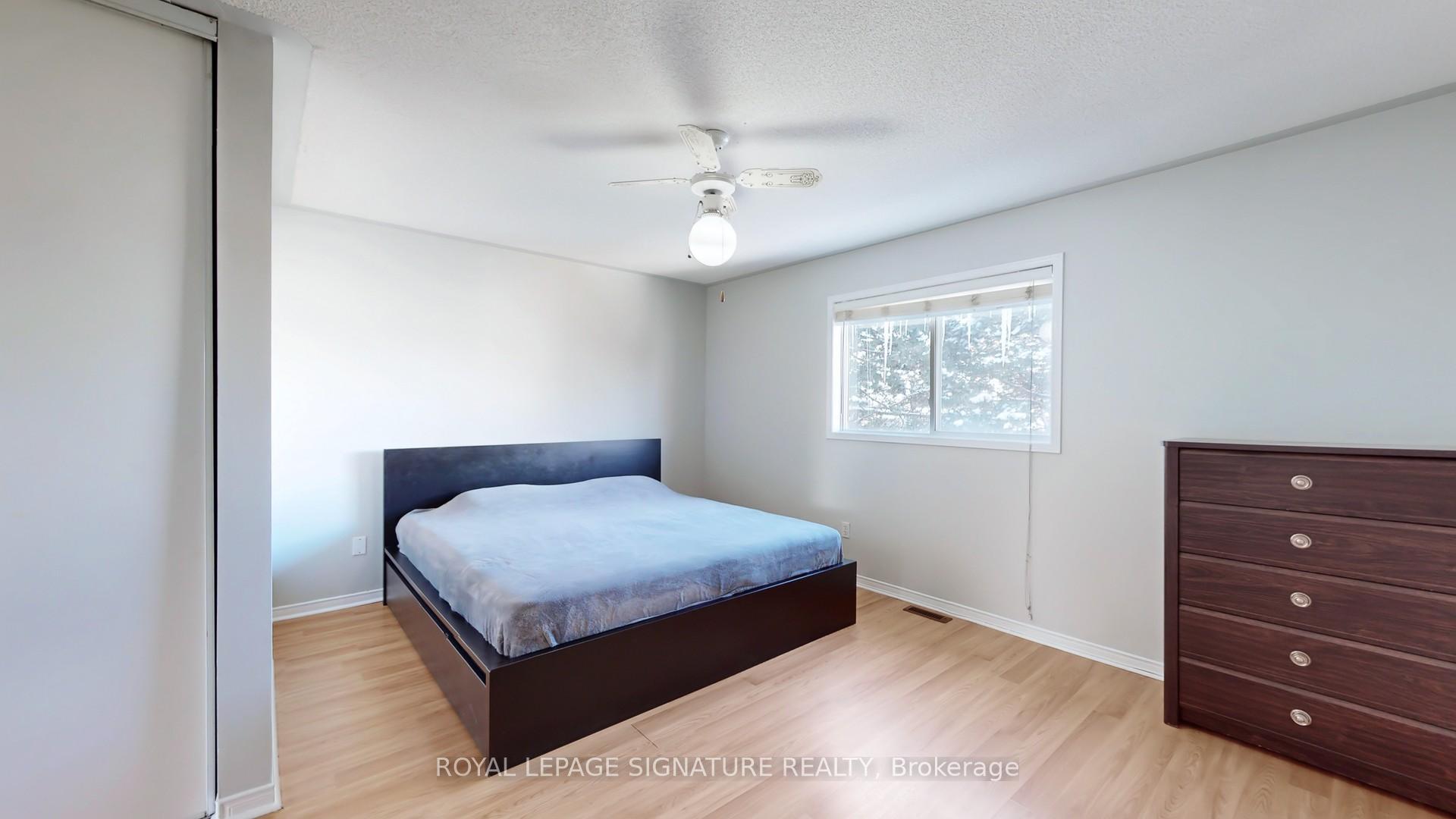 Photo 69 of 16 Pennefather Lane, Ajax, Central — HOMEH