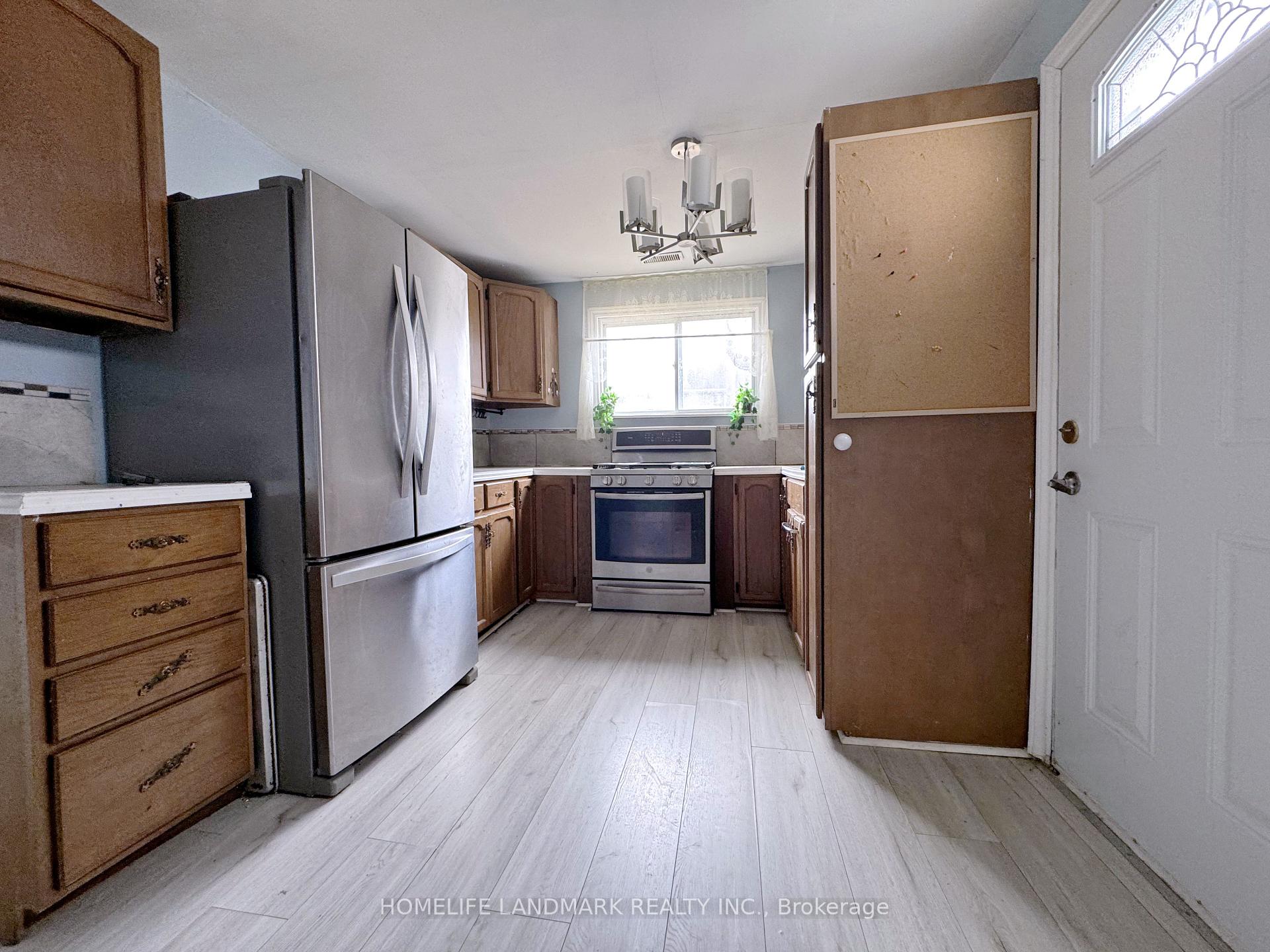 Photo 12 of 337 Cannifton Road N, Belleville, Thurlow Ward — HOMEH