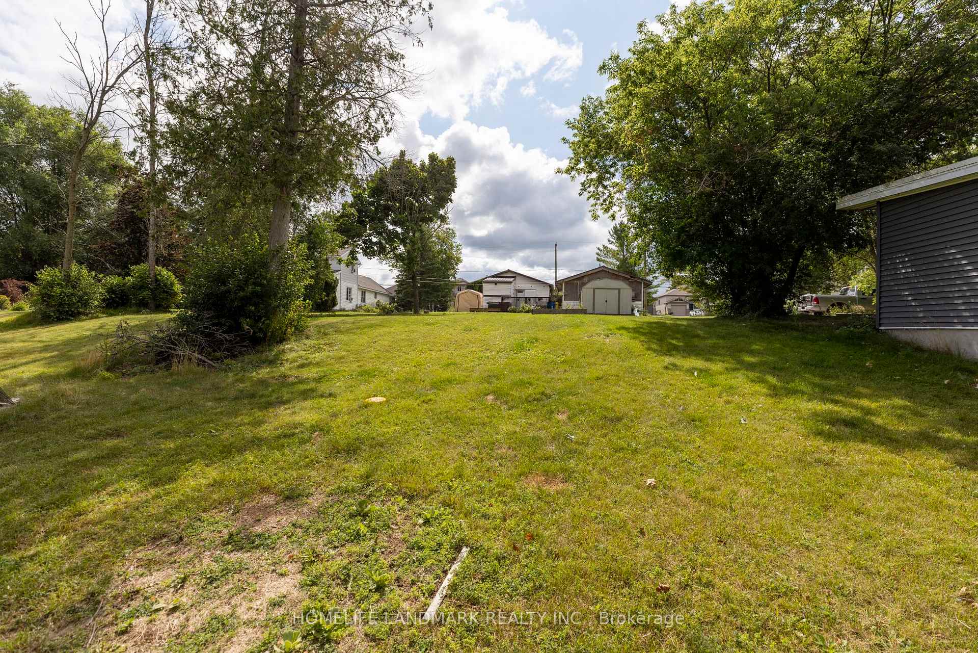 Photo 19 of 337 Cannifton Road N, Belleville, Thurlow Ward — HOMEH