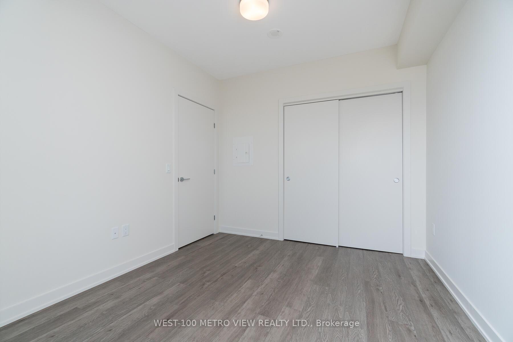 Photo 7 of Unit 822, 212 King Street E, Hamilton, Beasley — HOMEH