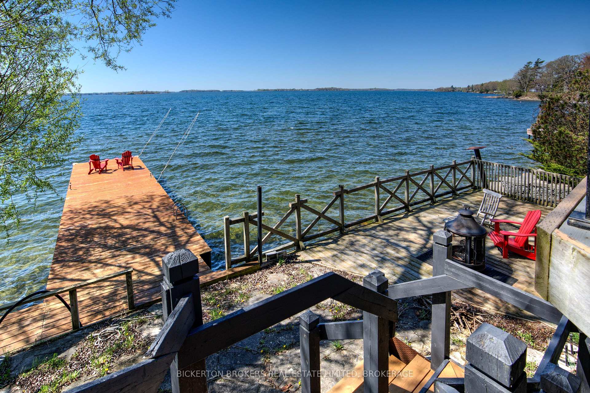 Photo 11 of 9 Gray's Lane, Gananoque — HOMEH