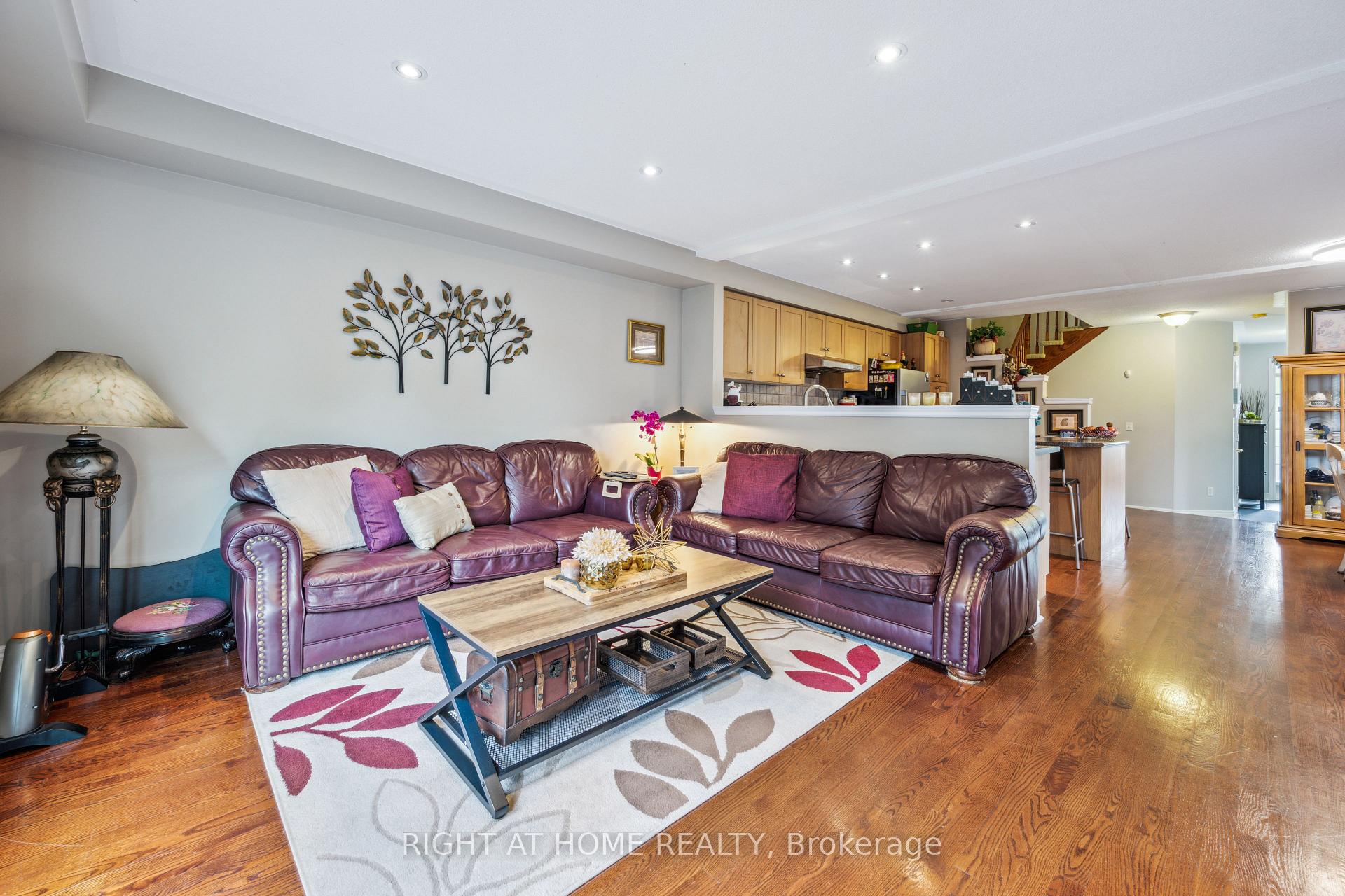Photo 5 of 6 Traymore Street, Brampton, Fletcher's Meadow — HOMEH