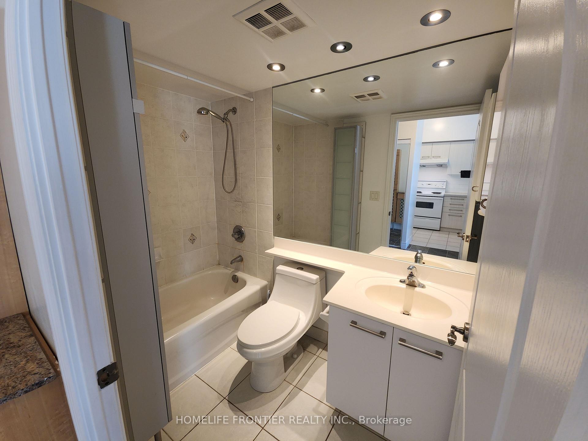 Photo 13 of Unit 1009, 48 Suncrest Boulevard, Markham, Commerce Valley — HOMEH