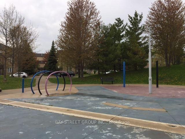 Photo 15 of Unit 2, 2 Cox Boulevard, Markham, Unionville — HOMEH
