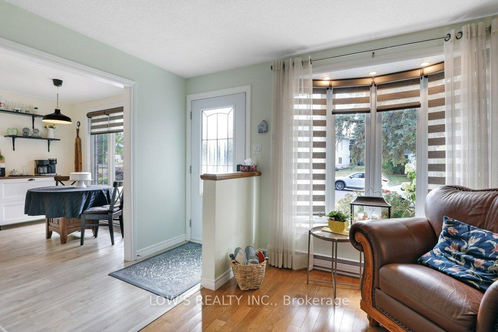 Photo 7 of 121 Barton Street, Champlain, Vankleek Hill — HOMEH