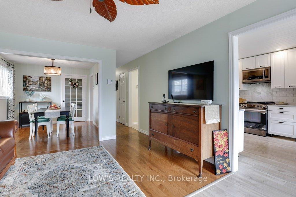 Photo 8 of 121 Barton Street, Champlain, Vankleek Hill — HOMEH