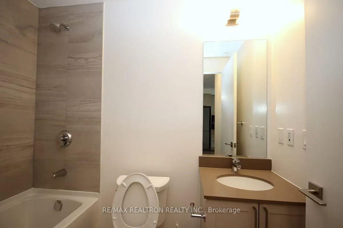 Photo 13 of Unit 821W, 268 Buchanan Drive, Markham, Unionville — HOMEH