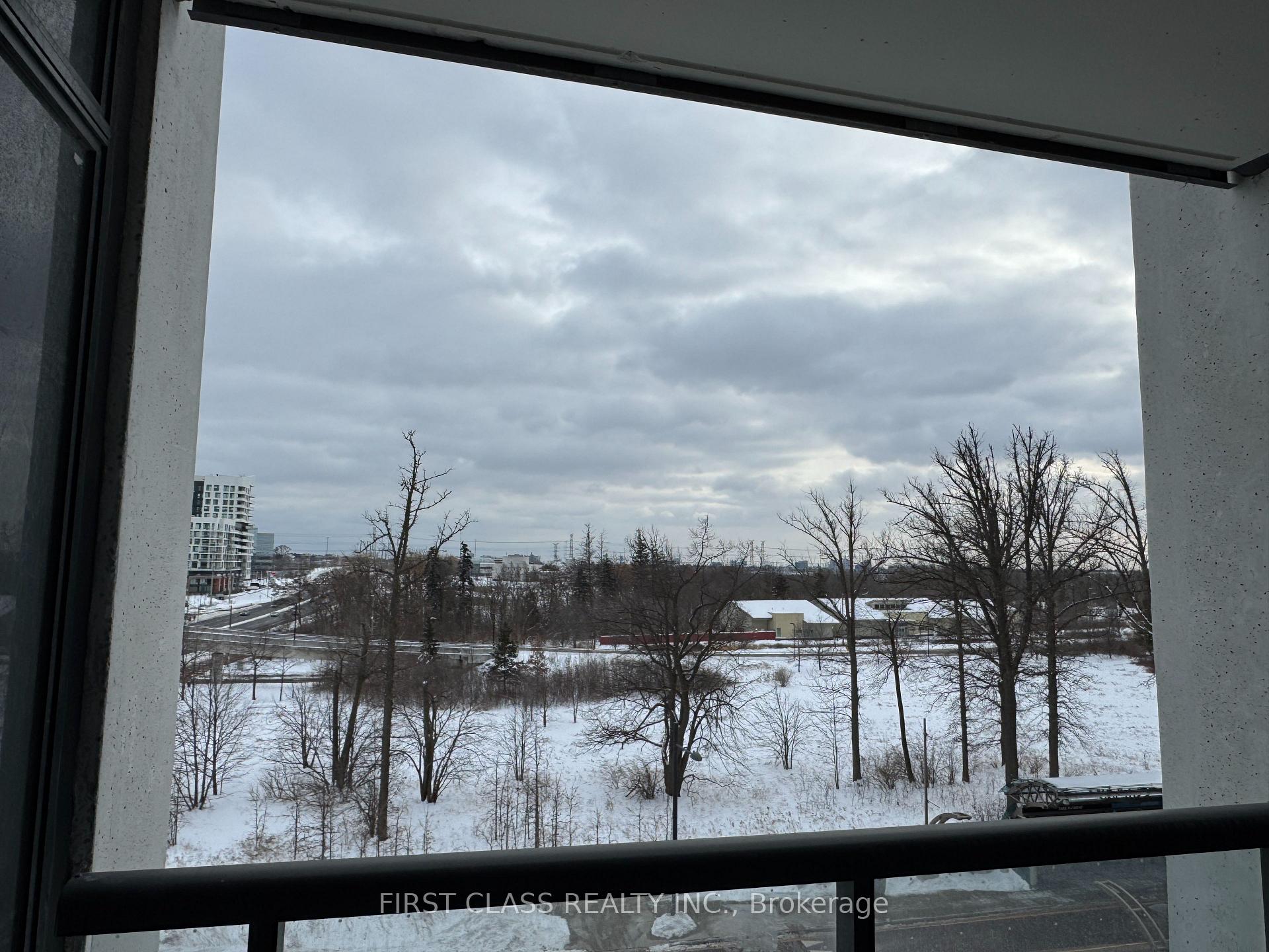 Photo 3 of Unit 618, 8 Cedarland Drive, Markham, Unionville — HOMEH