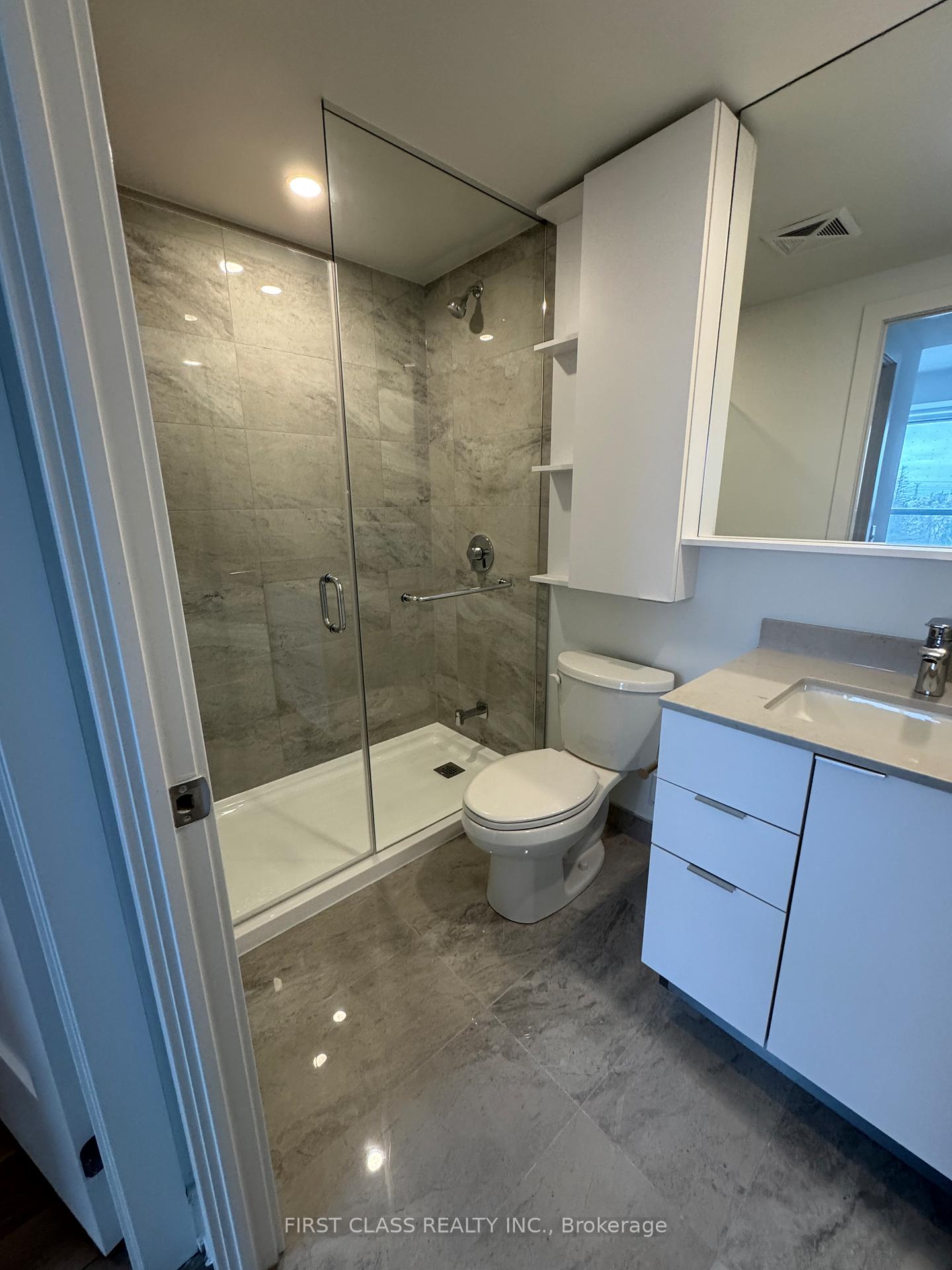 Photo 6 of Unit 618, 8 Cedarland Drive, Markham, Unionville — HOMEH