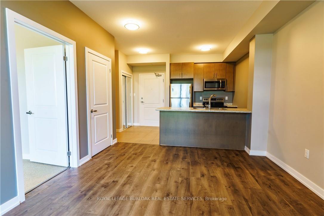 Photo 7 of Unit 135, 101 Shoreview Place, Hamilton, Stoney Creek — HOMEH