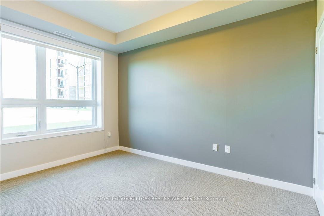 Photo 13 of Unit 135, 101 Shoreview Place, Hamilton, Stoney Creek — HOMEH