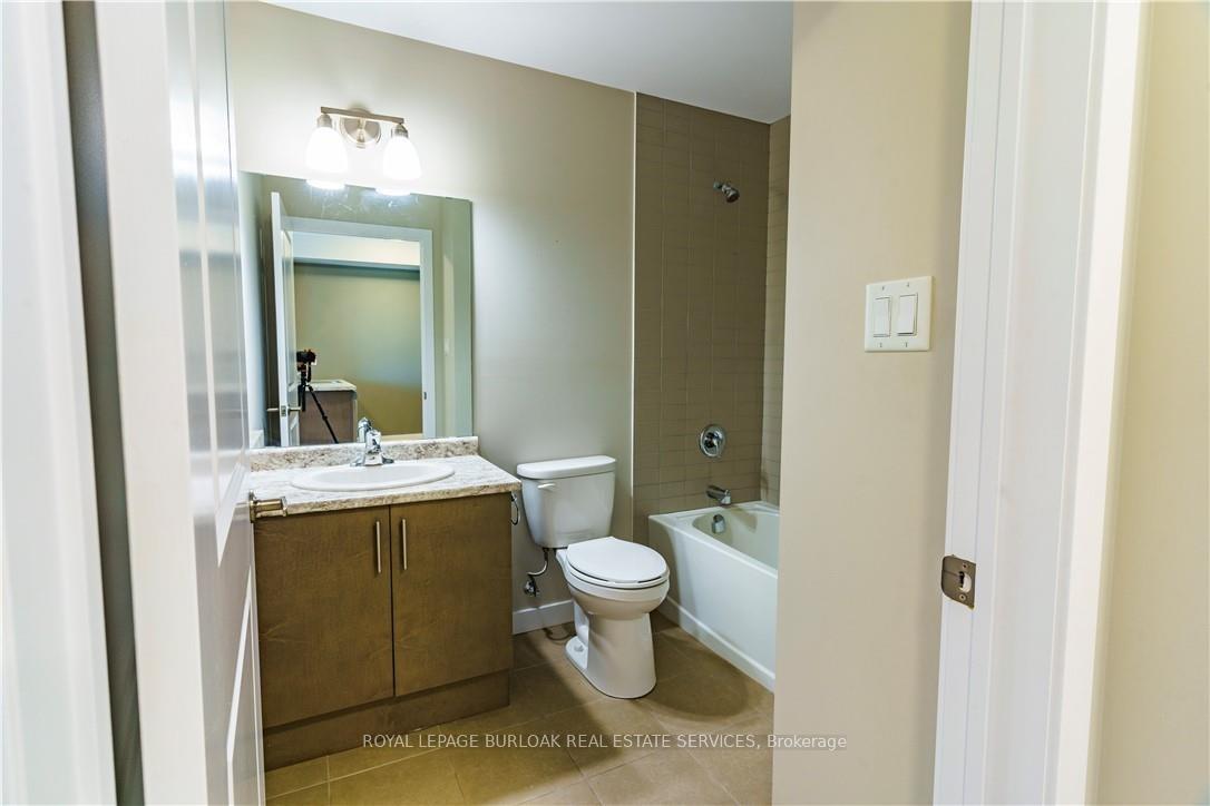 Photo 14 of Unit 135, 101 Shoreview Place, Hamilton, Stoney Creek — HOMEH