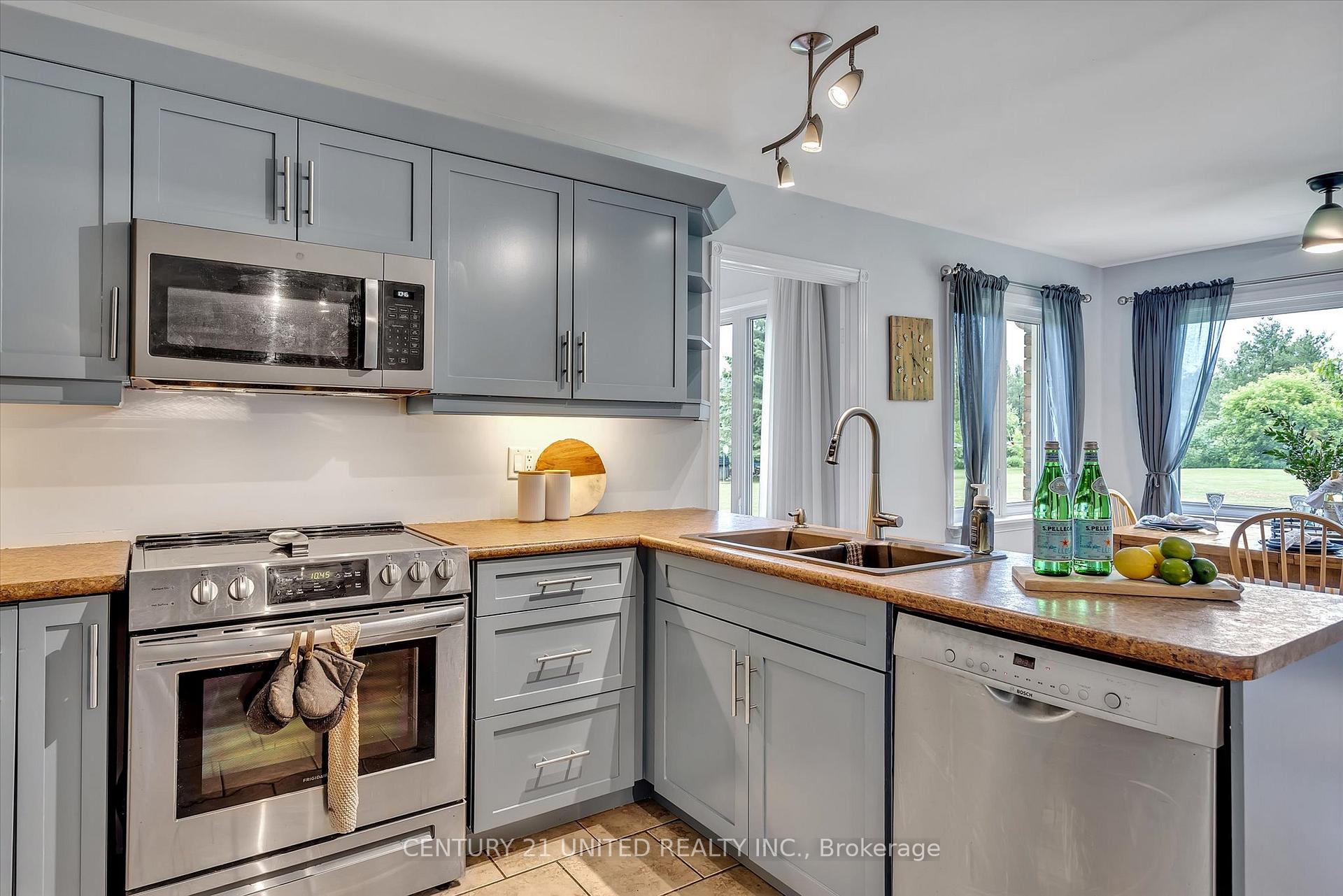 Photo 13 of 44 Valleyview Drive, Cavan Monaghan, Cavan Twp — HOMEH