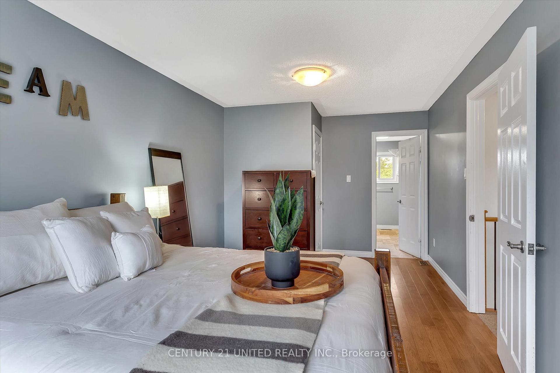 Photo 19 of 44 Valleyview Drive, Cavan Monaghan, Cavan Twp — HOMEH