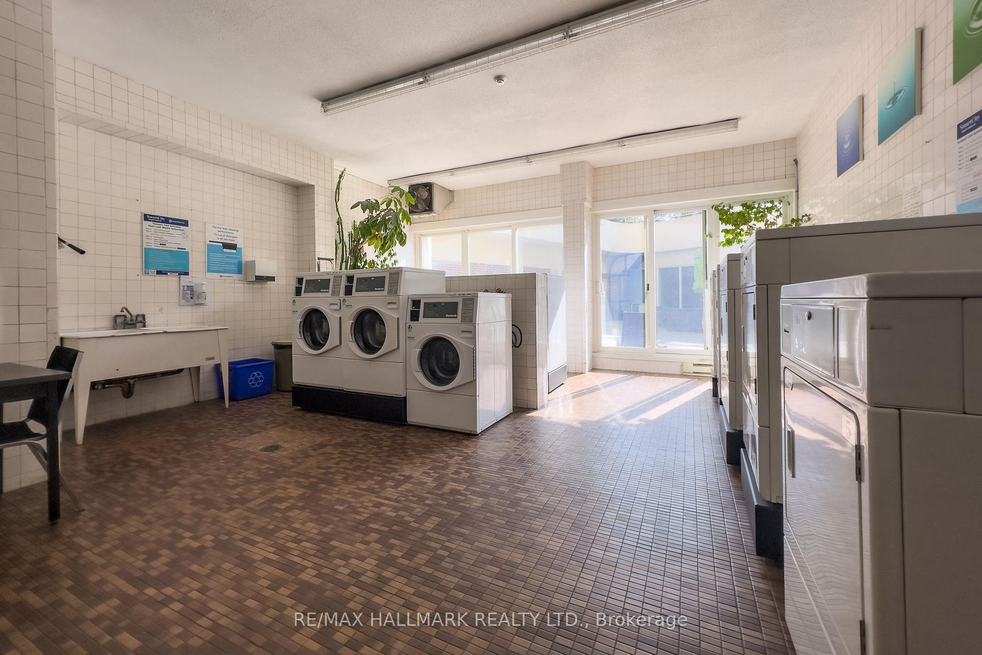 Photo 34 of Unit 2303, 980 Broadview Avenue, Toronto, Broadview North — HOMEH