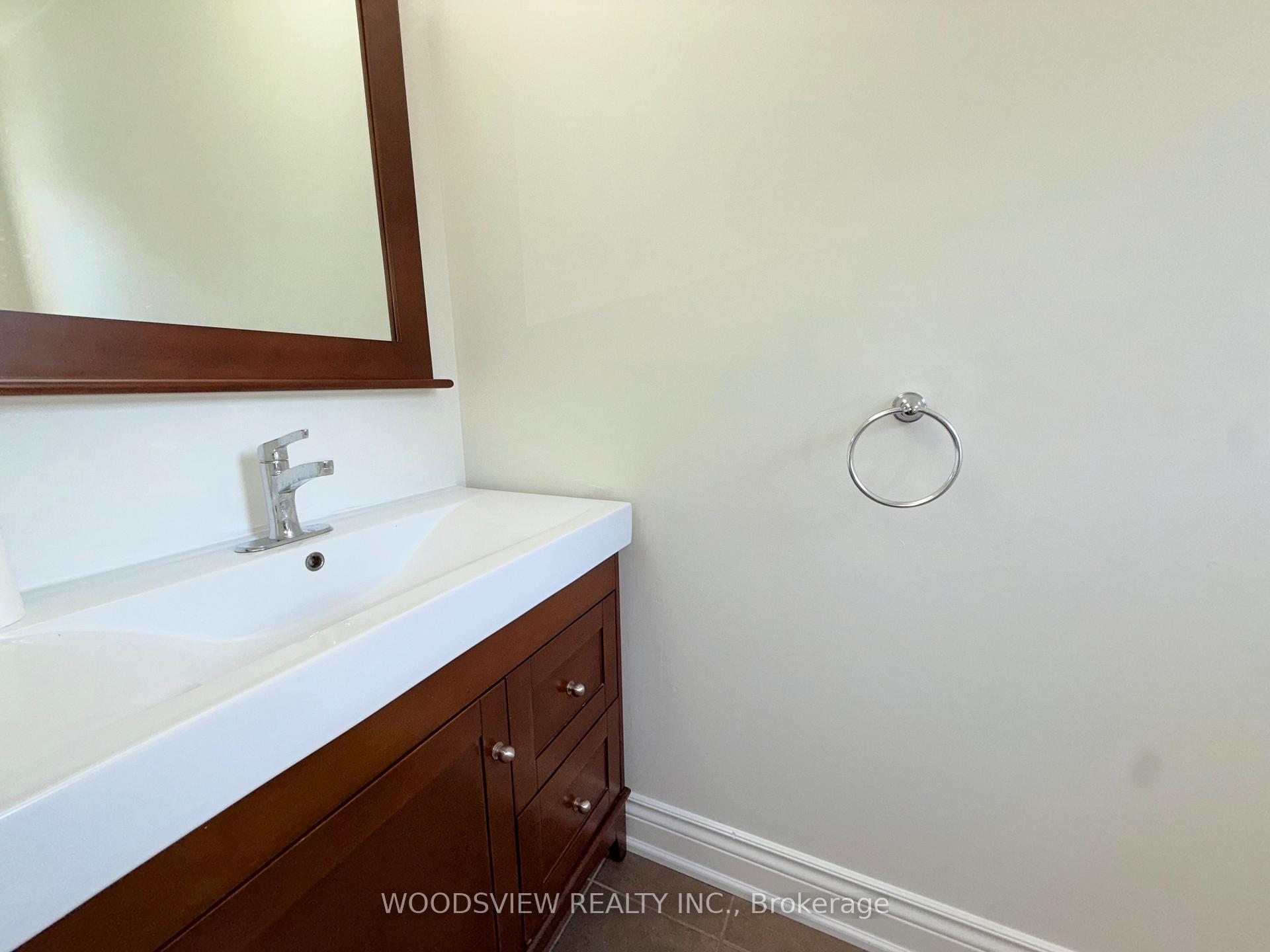 Photo 6 of Unit 2, 99 Lake Drive N, Georgina, Historic Lakeshore Communities — HOMEH